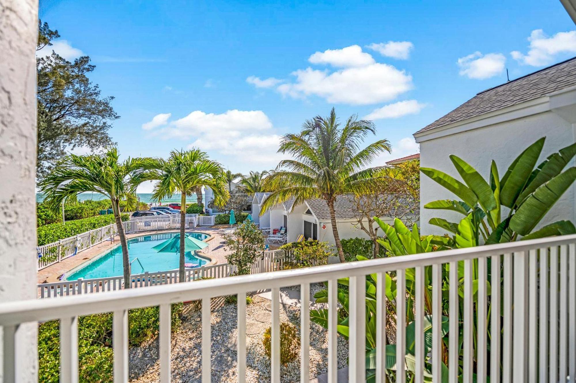 Holiday home Coconuts Gulf View #117 Holmes Beach