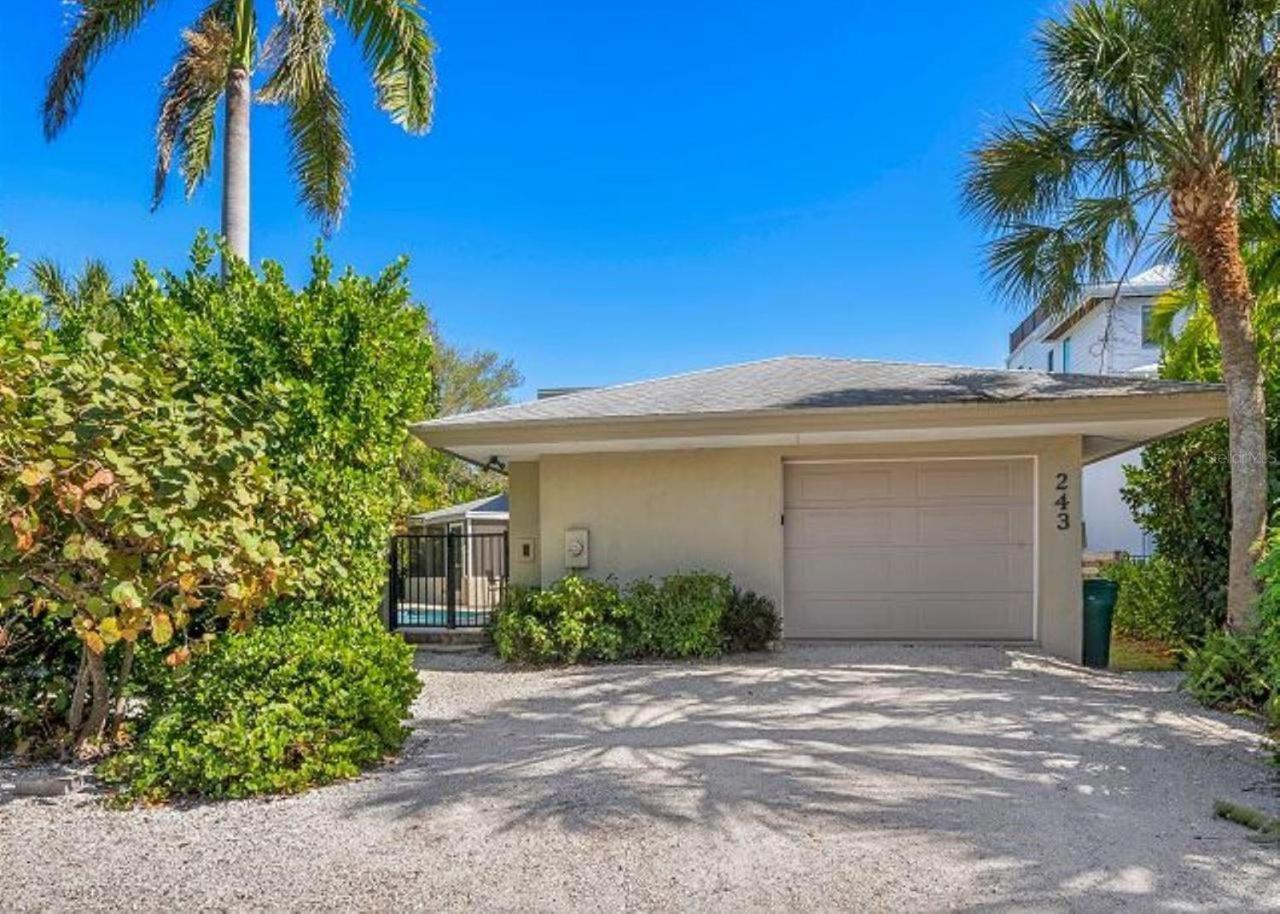 Honeywood House Anna Maria