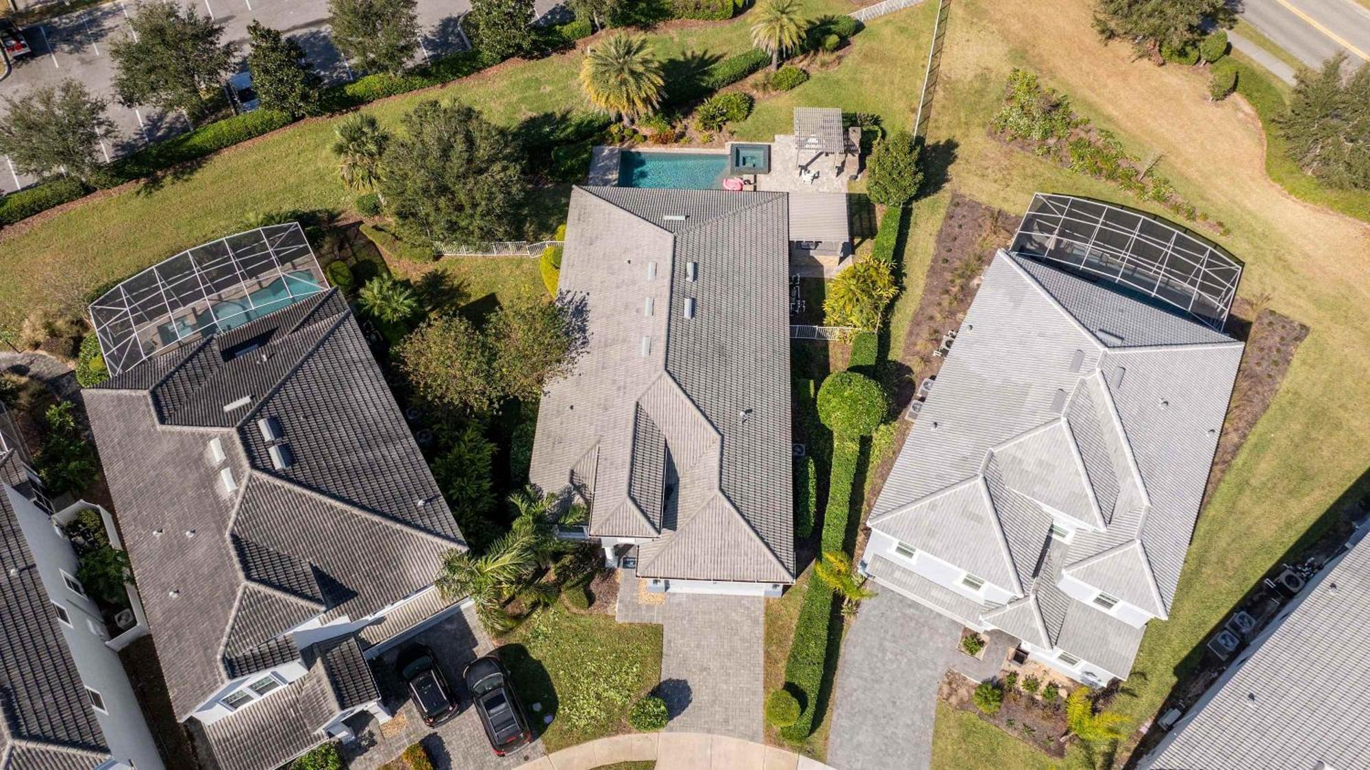 Luxurious 4bd Private Pool & At Champions Gate 9021