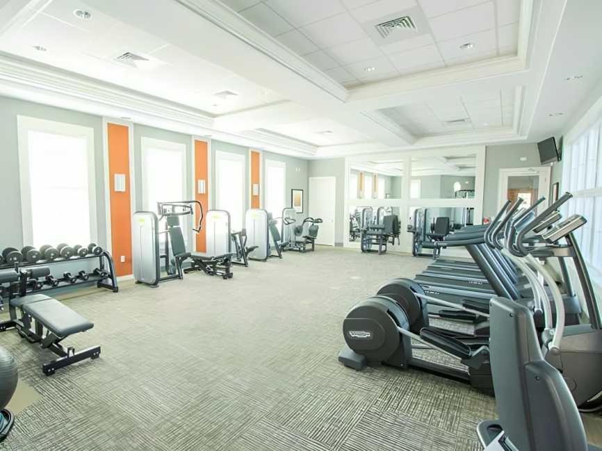 Solterra 15 Mi To Pool & Game * Davenport