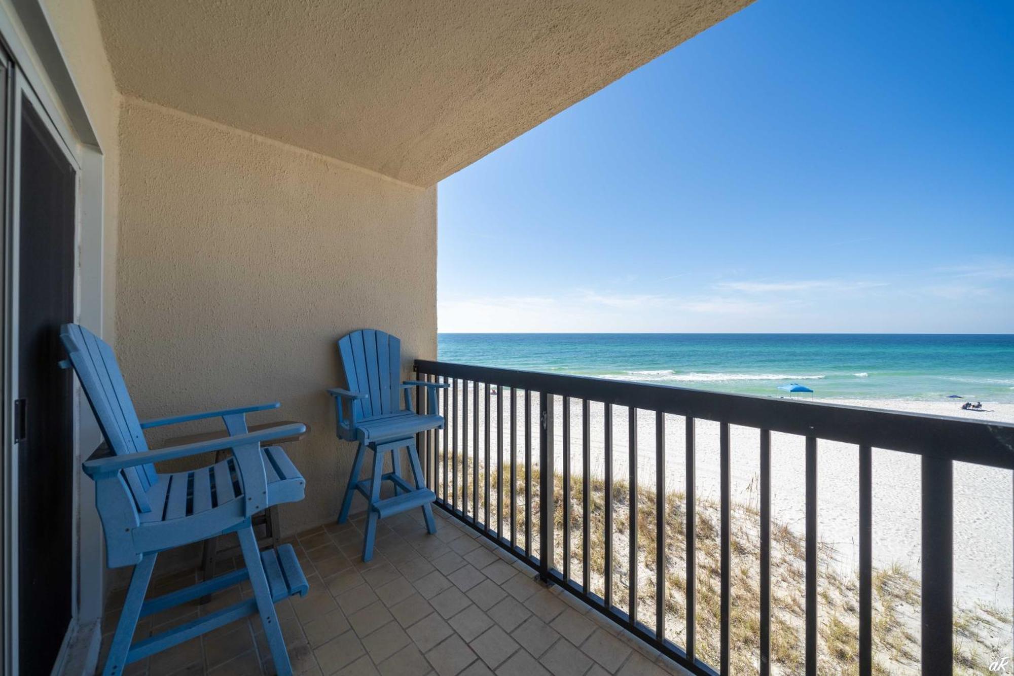 Sandy Bottoms Ppc3 - 401! Gulf Front Views! Holiday home
