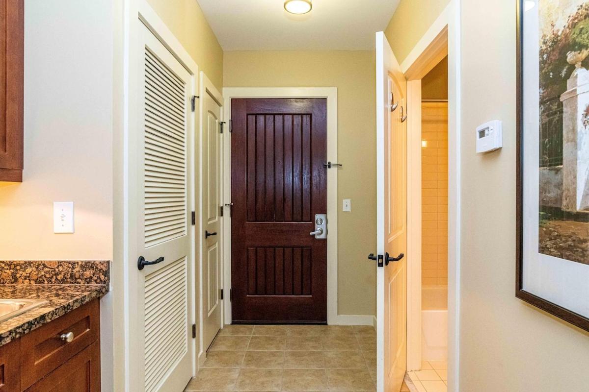 Spacious W Kitchenette-pool-hot Tub 6309lp *