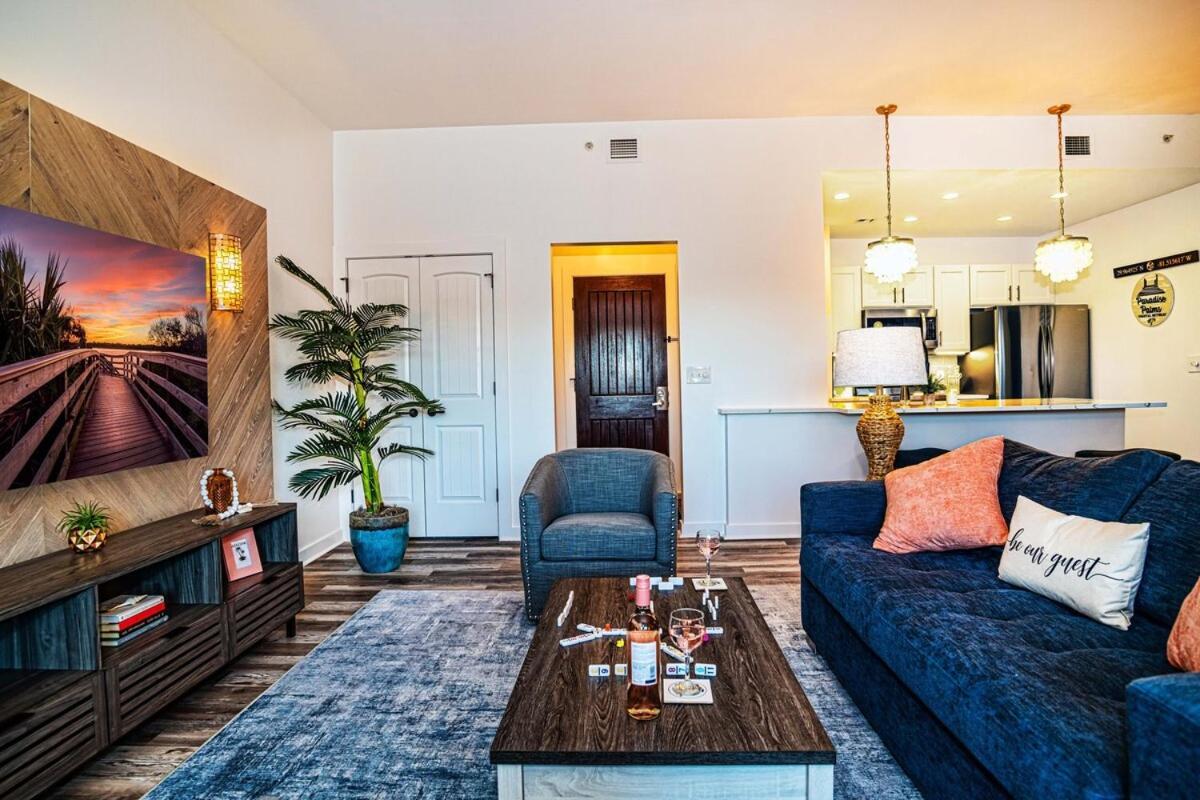 Luxury Couples Getaway W Dual Shower 6308p1 * St. Augustine