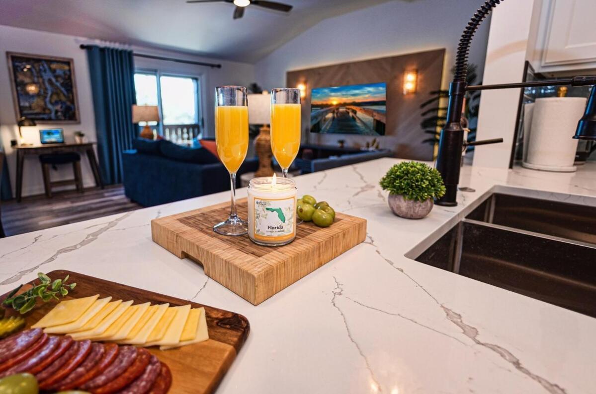 Luxury Couples Getaway W Dual Shower 6308p1 * St. Augustine