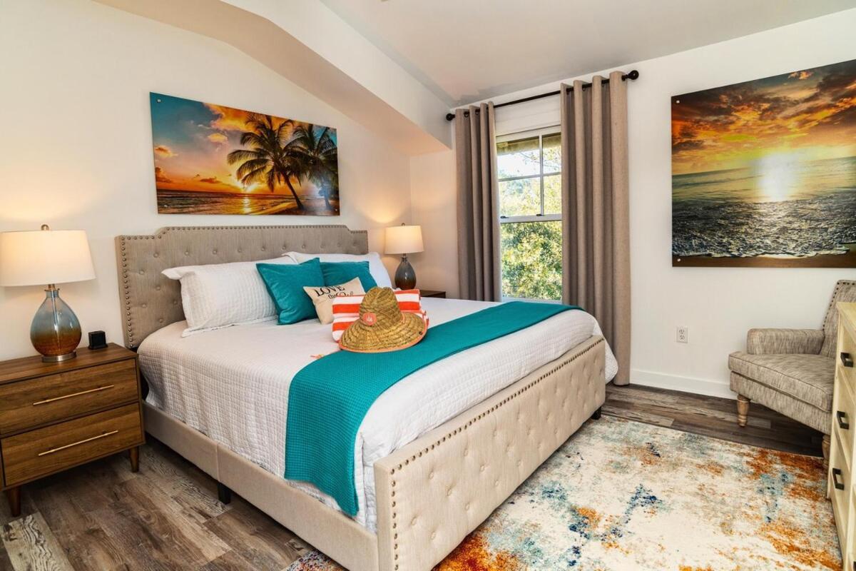 Holiday home Luxury Couples Getaway W Dual Shower 6308p1 *