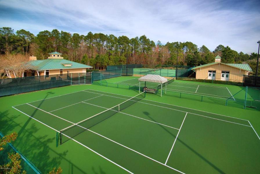 5322-1p Floor 1 Bedroom Overlooks Pool Courtyard - Holiday home *