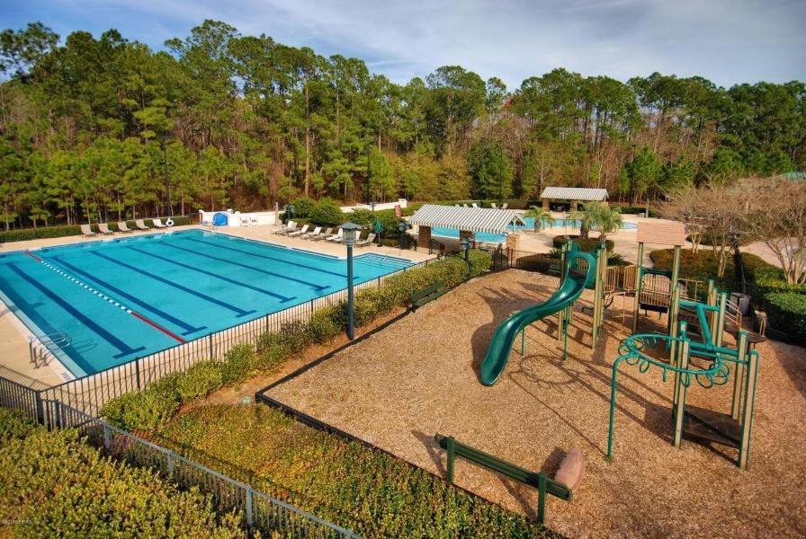 5322-1p Floor 1 Bedroom Overlooks Pool Courtyard - St. Augustine
