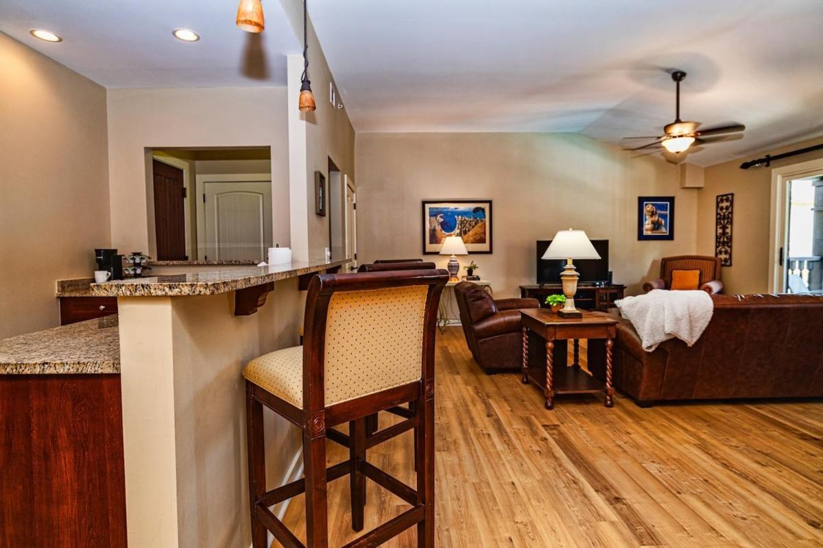 5322-1p Floor 1 Bedroom Overlooks Pool Courtyard - * St. Augustine