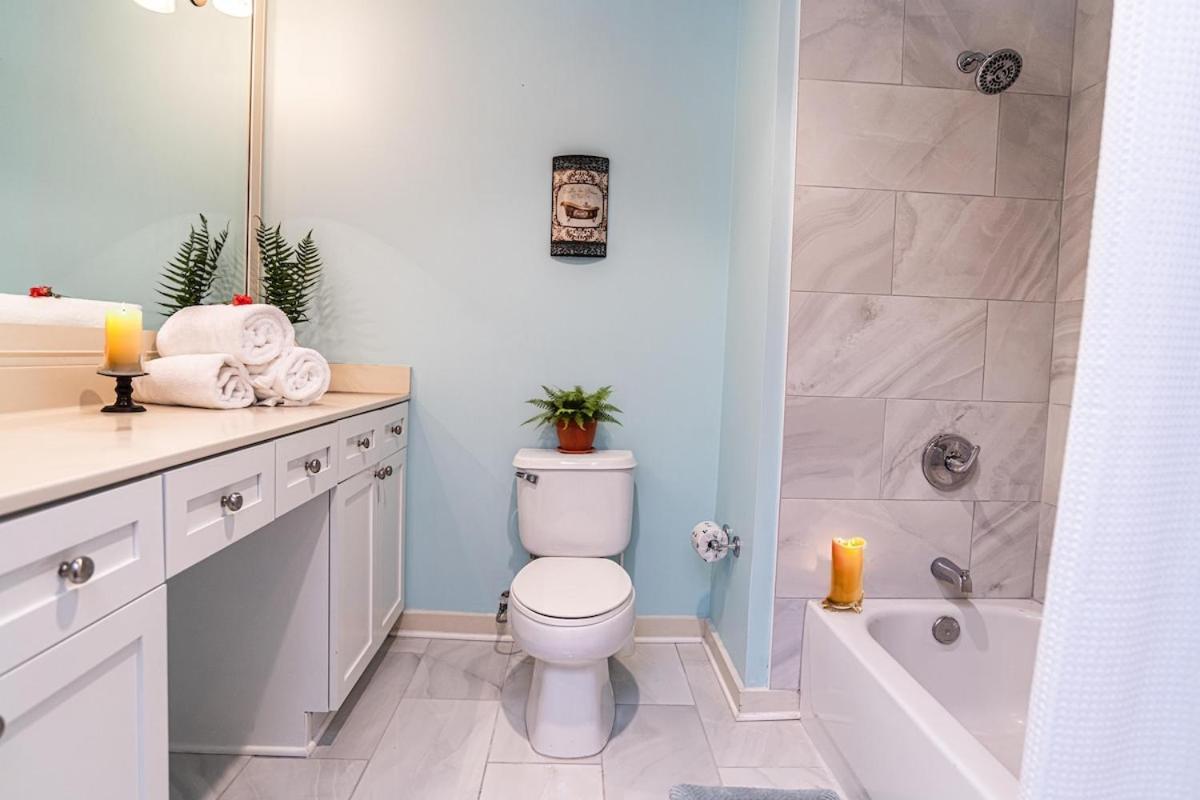 1st Floor King W Kitchenette Holiday home *