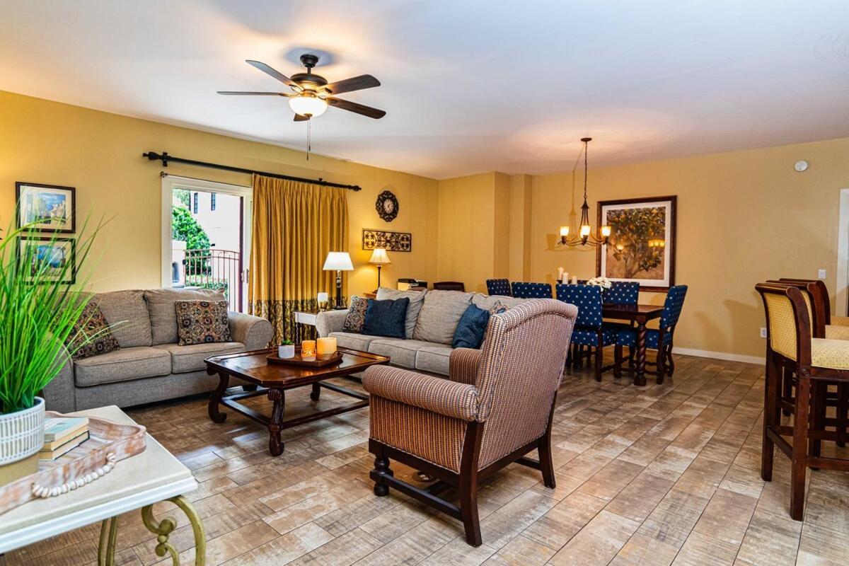 Peaceful 2 Bedroom 2 Ba Ground Floor W Bbq And Fenced Courtyard