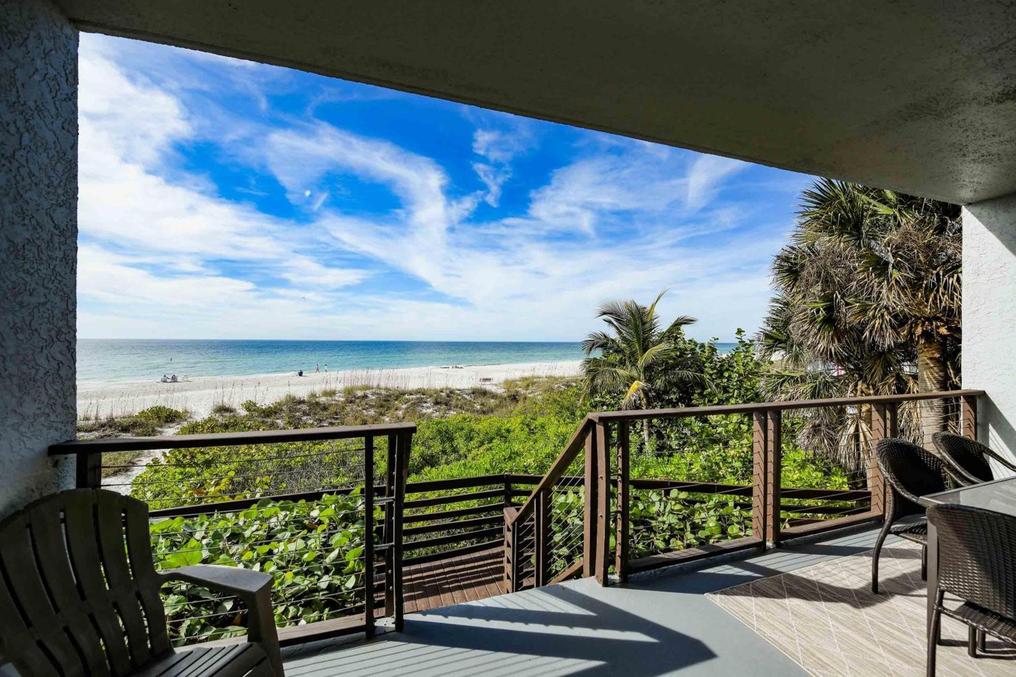 The Beach Front * Holmes Beach