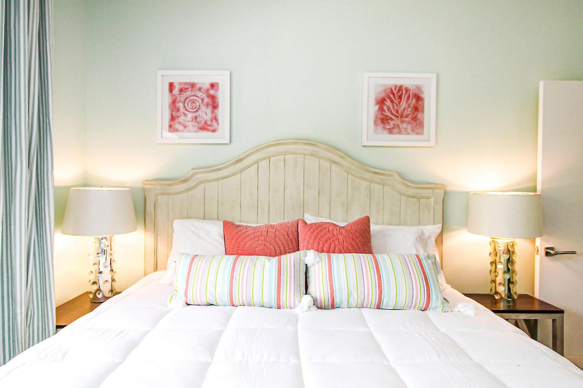 Island Paradise #5 * Holmes Beach