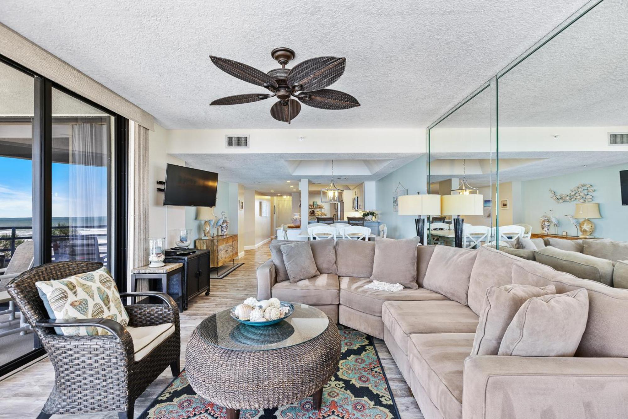 Apartment Luxury Oceanfront - Stunning Views & Private Balcony - Ebb Tide 305 New Smyrna Beach