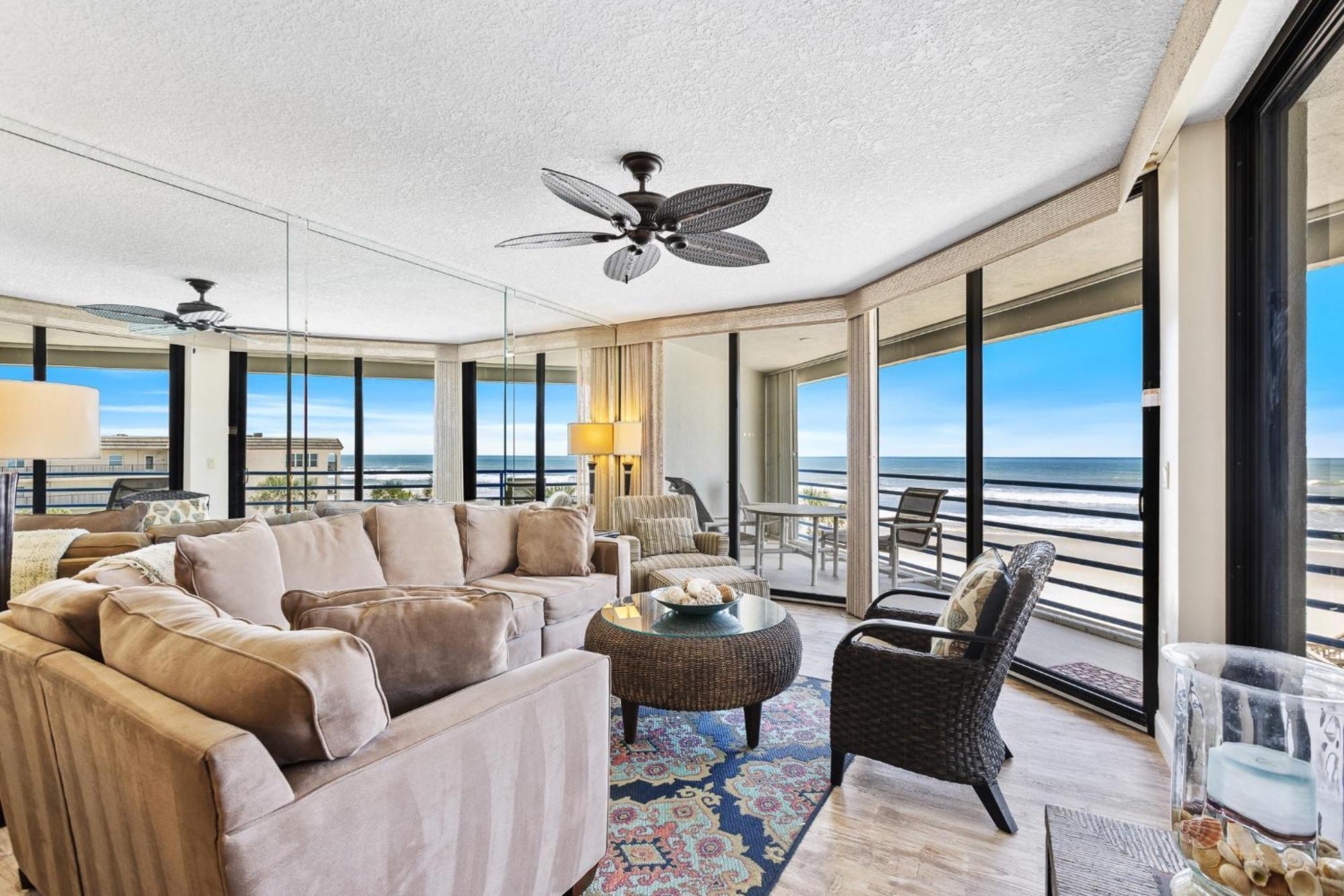 Apartment Luxury Oceanfront - Stunning Views & Private Balcony - Ebb Tide 305 *