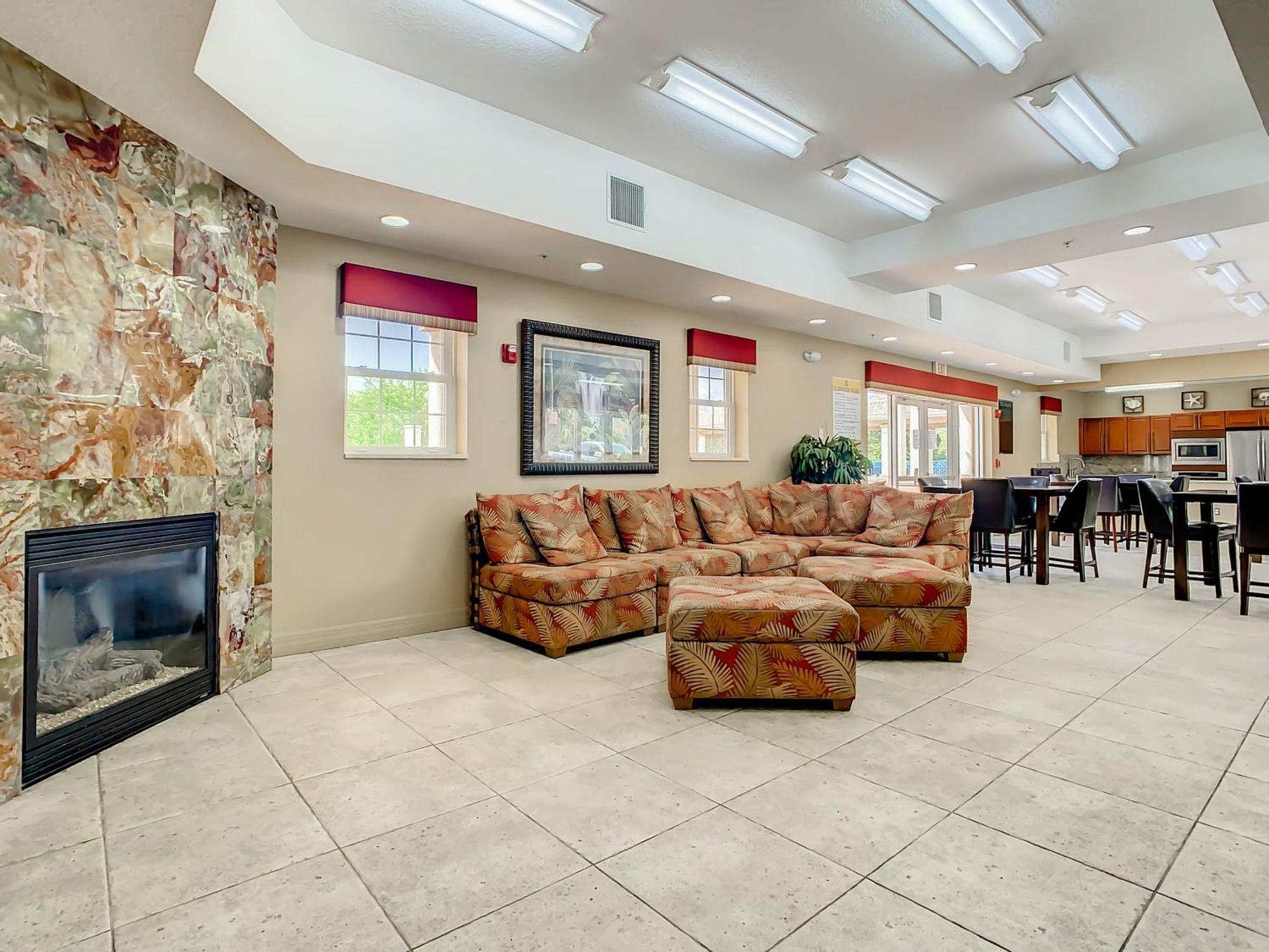 Quiet Get-away! Close To Amenites & Access Ow15-306 Apartment