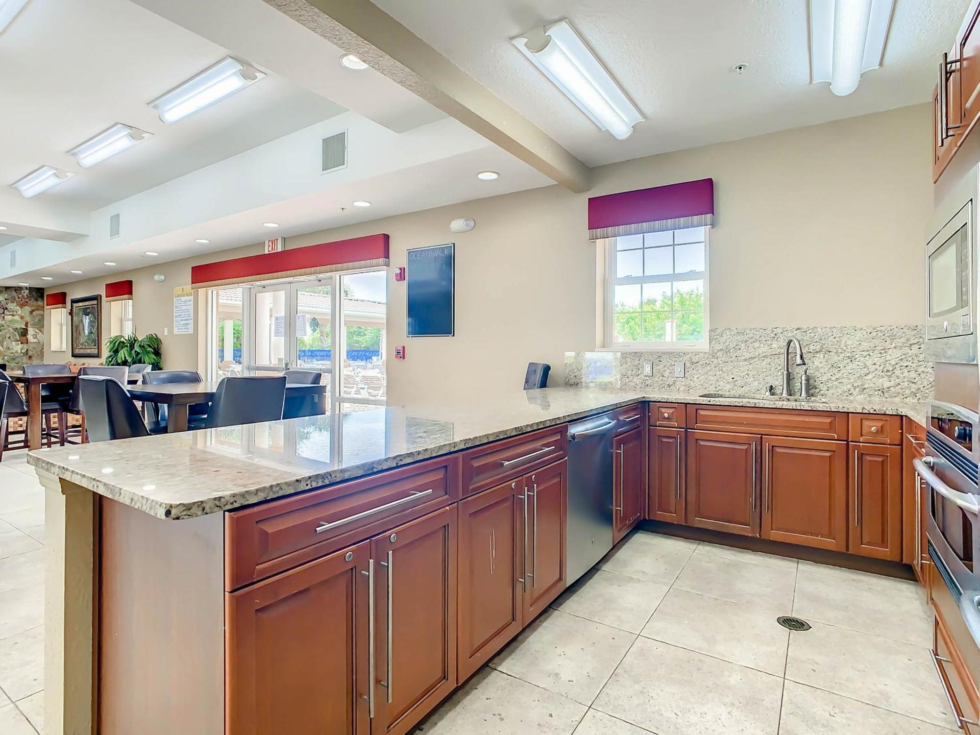 Quiet Get-away! Close To Amenites & Access Ow15-306 Apartment *