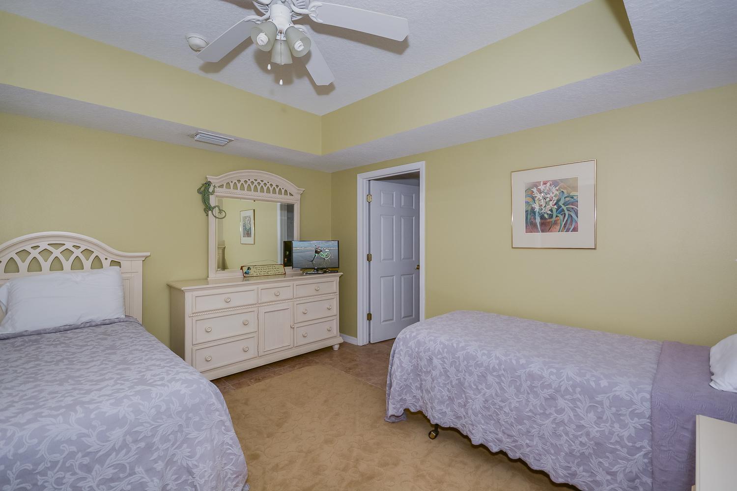 Quiet Get-away! Close To Amenites & Access Ow15-306 Apartment *