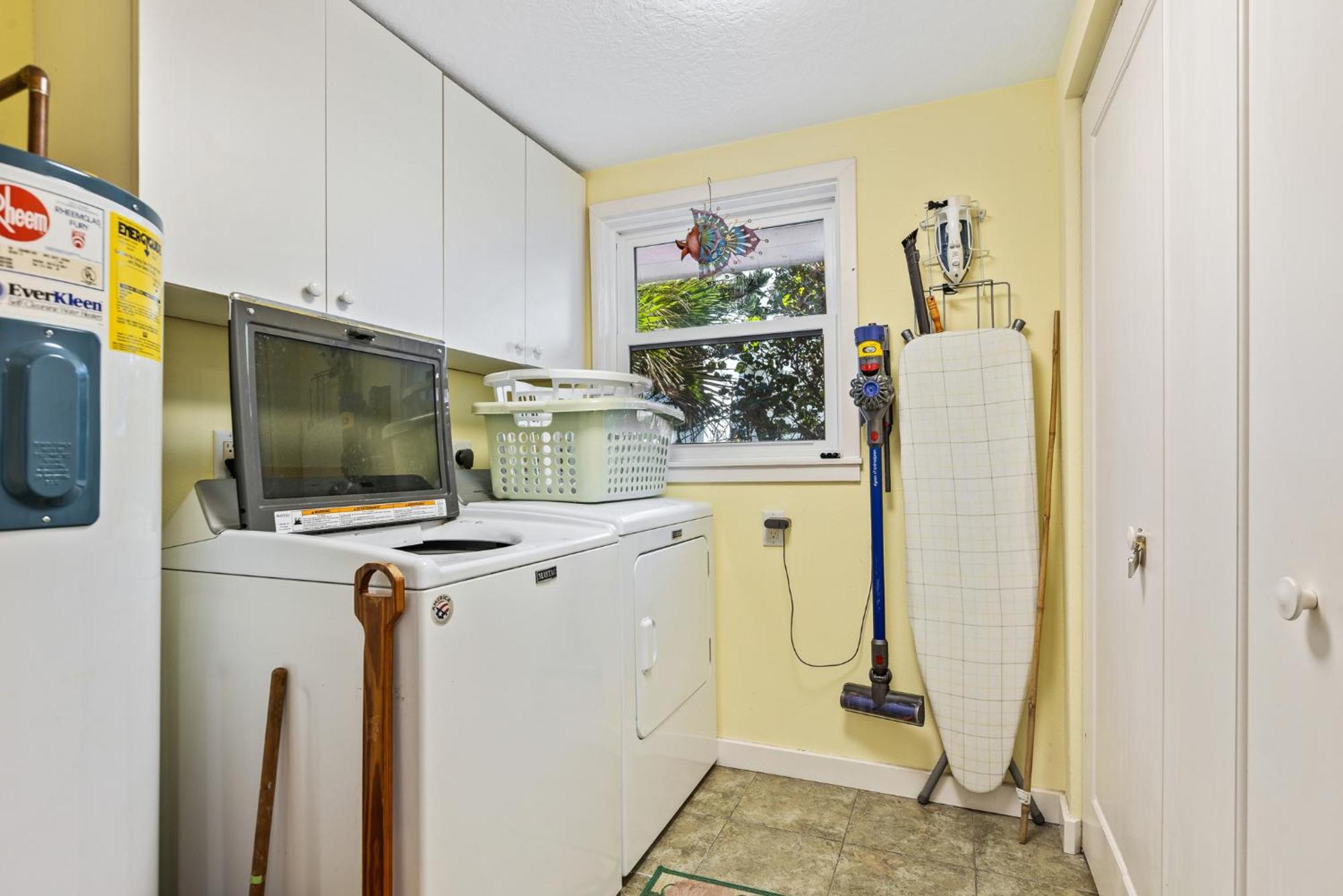 Holiday home Timeless Tides - Oceanfront Retreat! Amazing Deck & Hot Tub On Car Free 5807s *