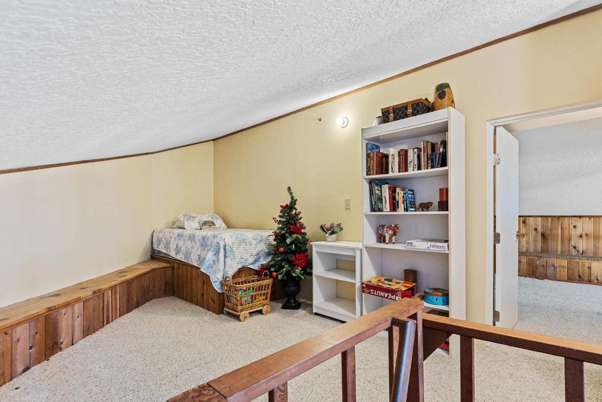 Timeless Tides - Oceanfront Retreat! Amazing Deck & Hot Tub On Car Free 5807s Holiday home *
