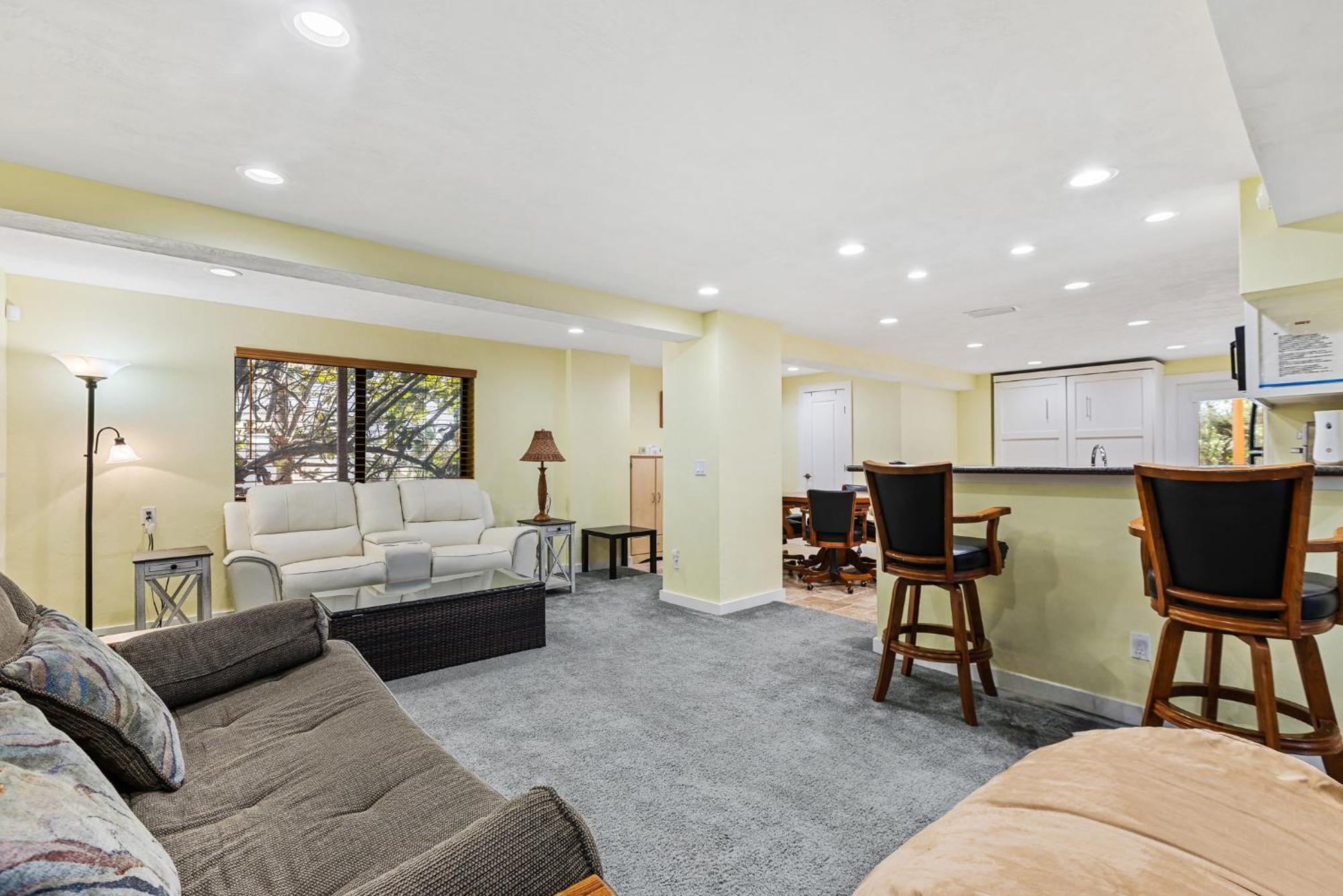Timeless Tides - Oceanfront Retreat! Amazing Deck & Hot Tub On Car Free 5807s * New Smyrna Beach