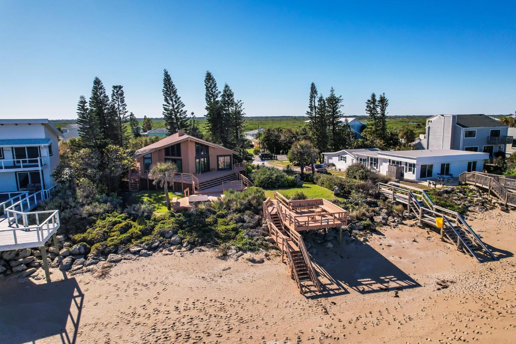 Timeless Tides - Oceanfront Retreat! Amazing Deck & Hot Tub On Car Free 5807s *