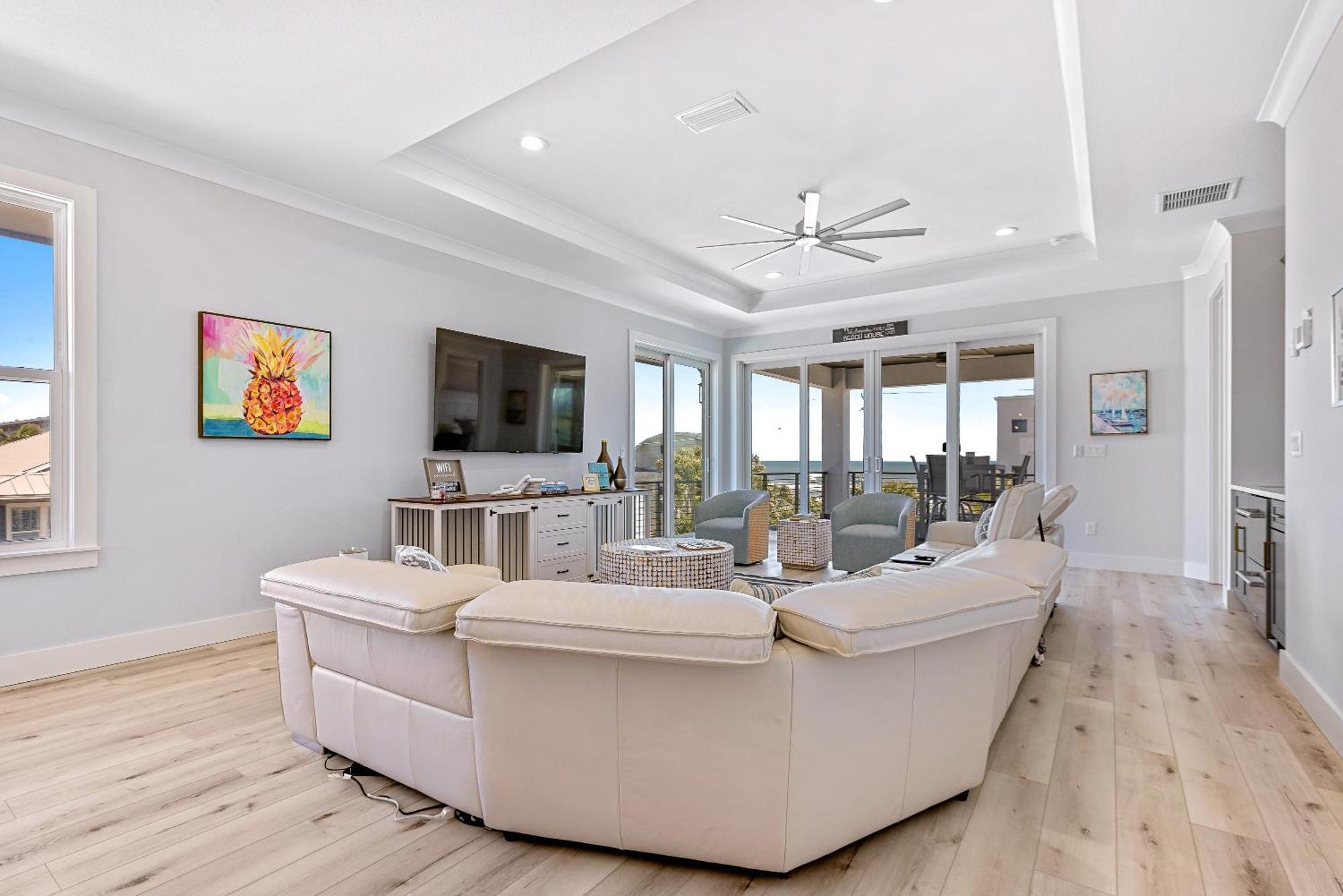 Coastal Dream! Ocean Views! Pool! Seconds From The Beach! 2601s Holiday home *
