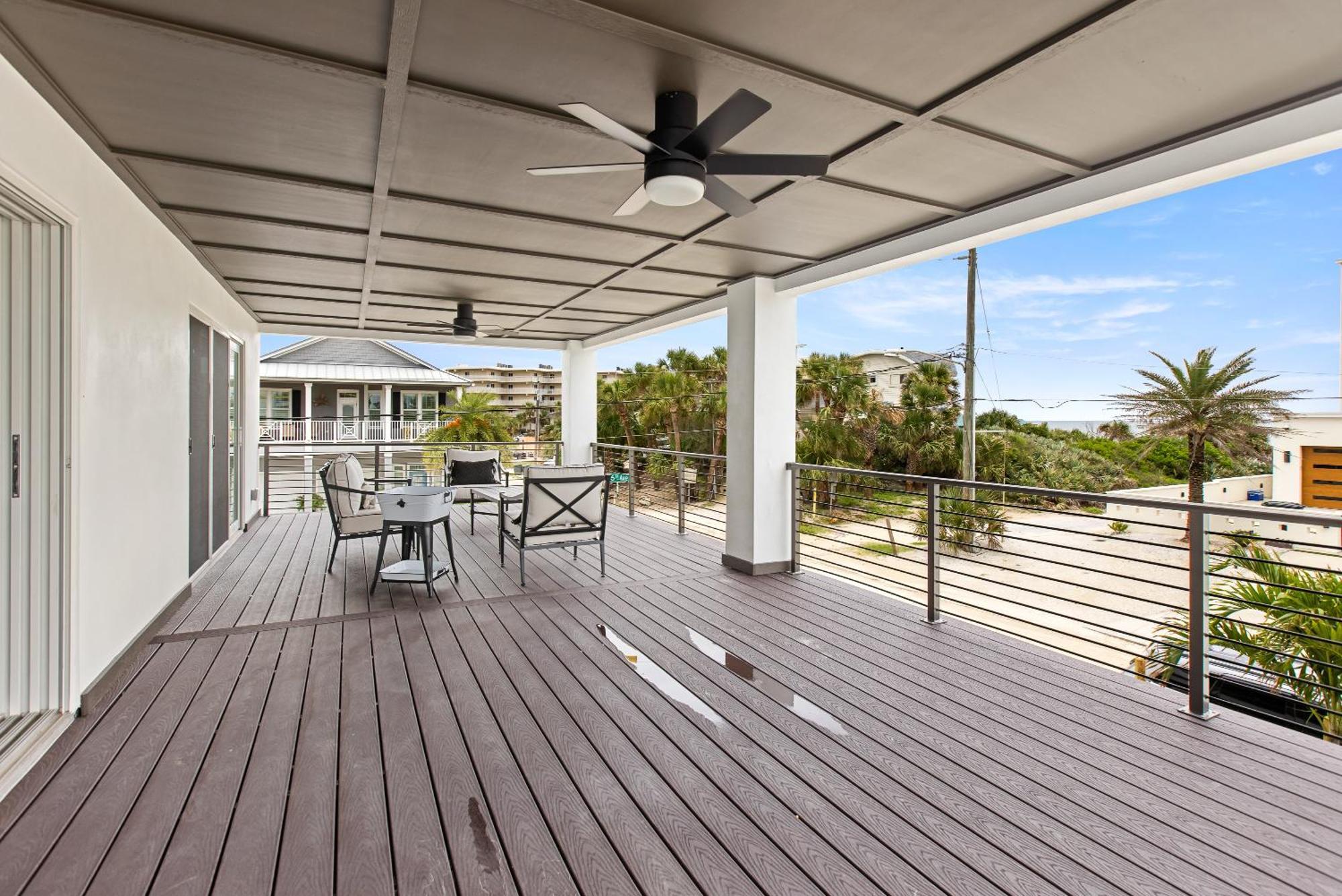 Coastal Dream! Ocean Views! Pool! Seconds From The Beach! 2601s Holiday home *