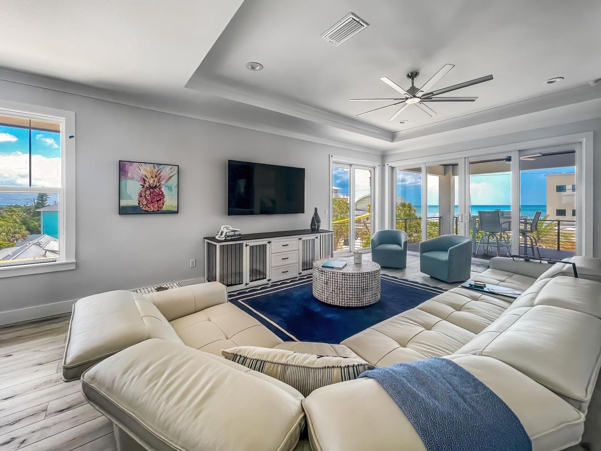 Holiday home Coastal Dream! Ocean Views! Pool! Seconds From The Beach! 2601s *