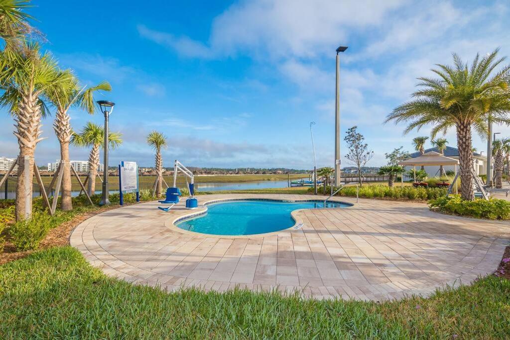 Holiday home Dream Vacation With View, Pool, More, And Walking Distance To Kissimmee