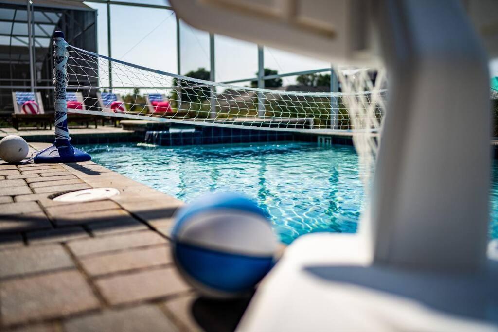 Dream Vacation With View, Pool, More, And Walking Distance To Holiday home *