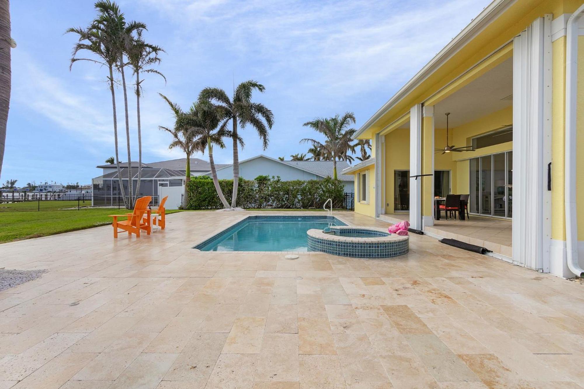 Stunning River View, Heated Pool & - Million Dollar View - Roelens * Cape Coral