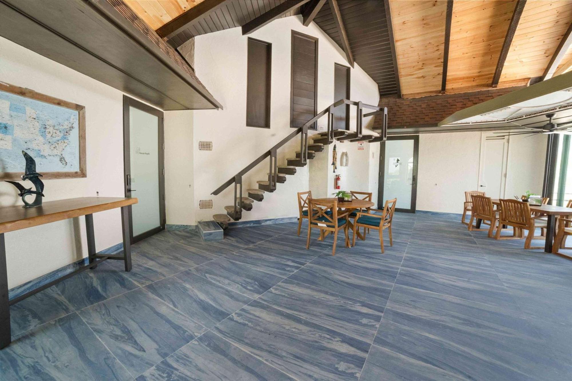 Ocean View At Barnacle Apartment