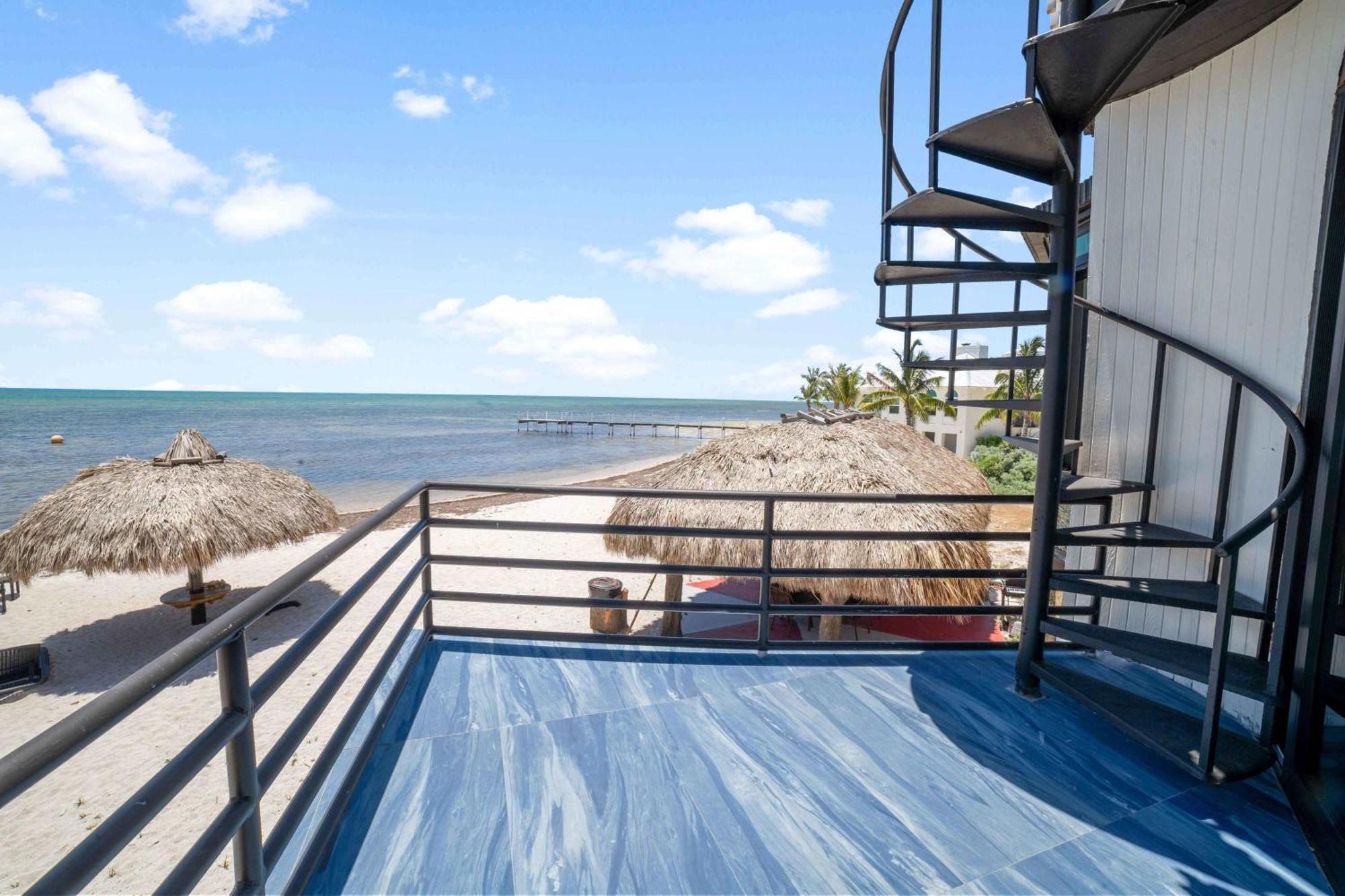 Ocean Depth At Barnacle Apartment Big Pine Key