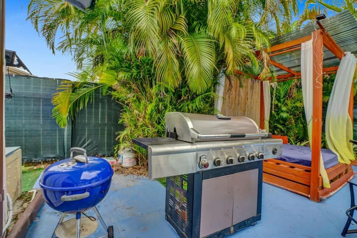 New Stunning With Heated Pool