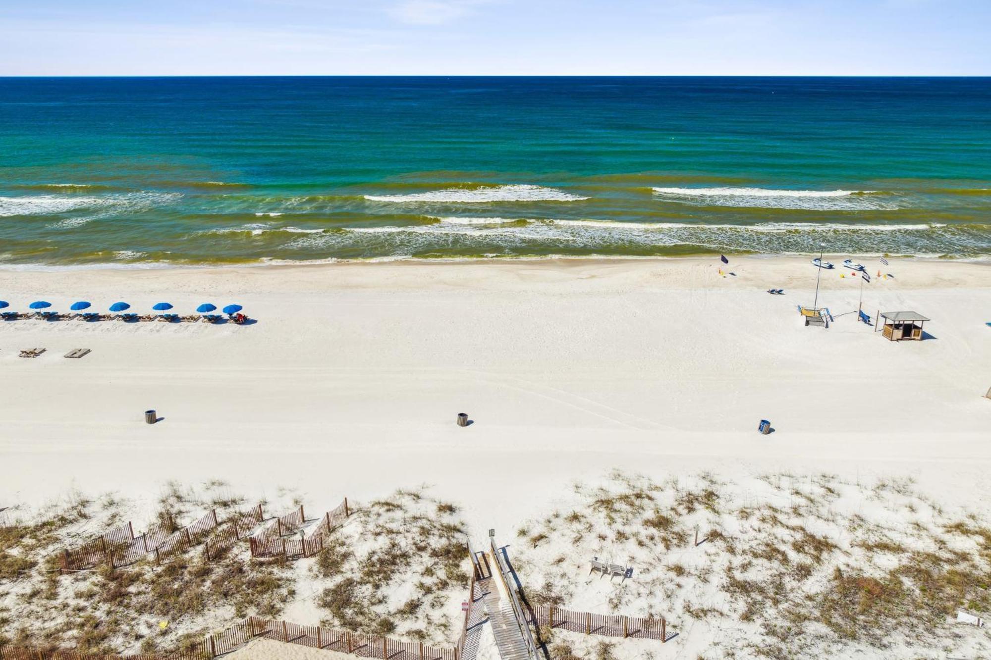 Holiday home 4113 Danny Dr By Avantstay Pool Near The Beach