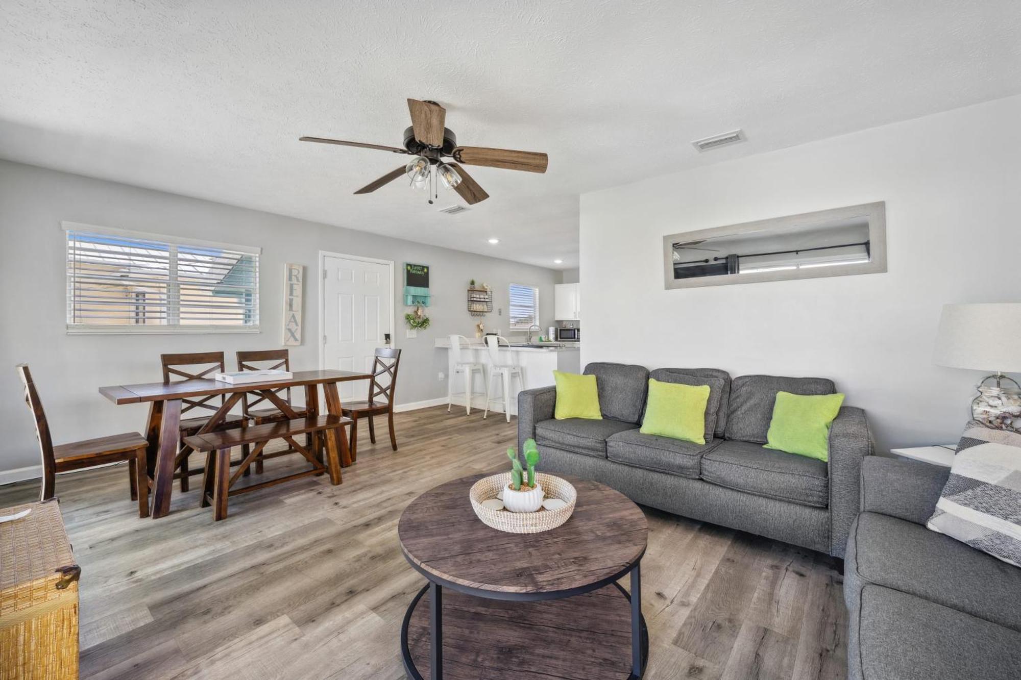 4113 Danny Dr By Avantstay Pool Near The Beach