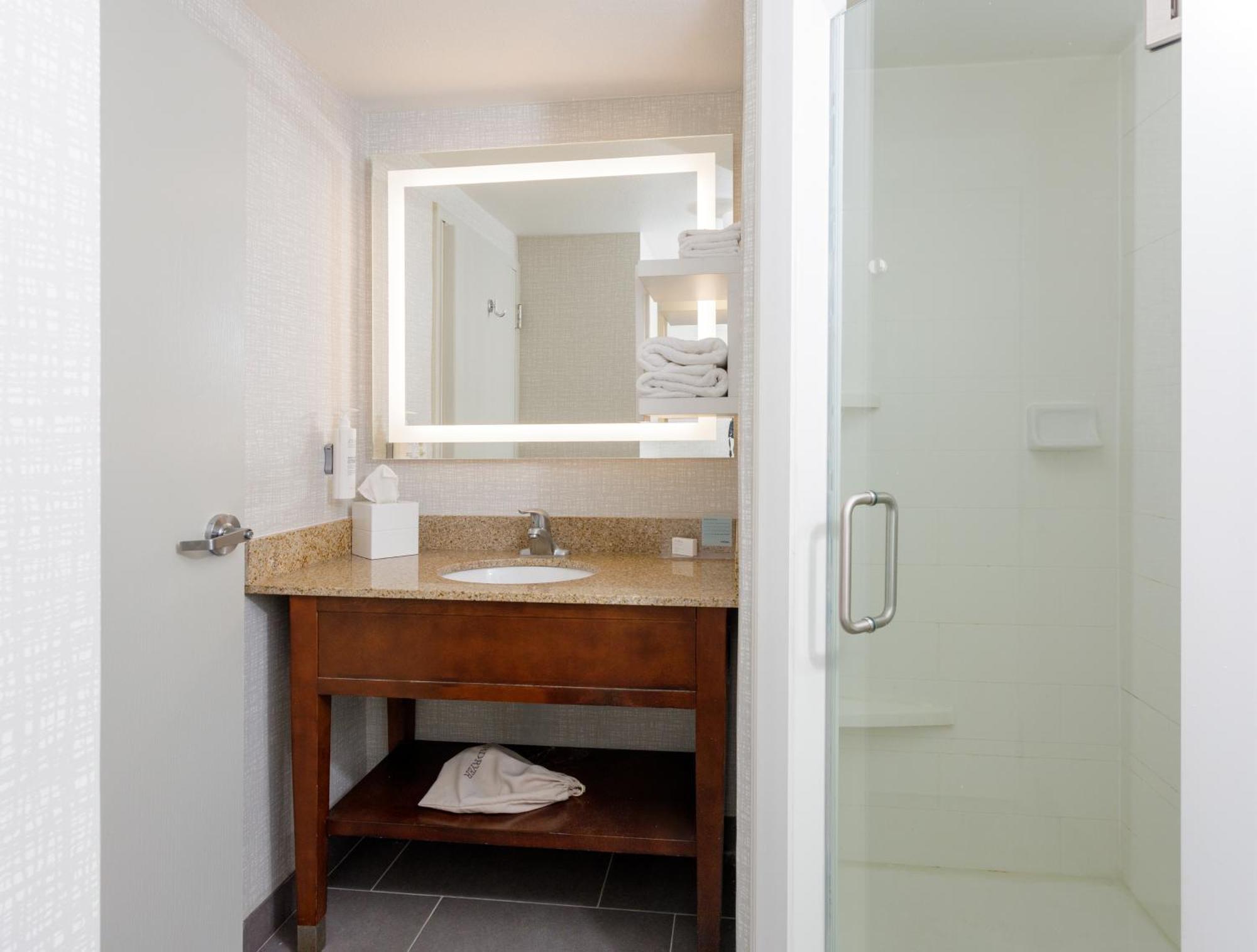 Hampton - I-95 Hotel 3*