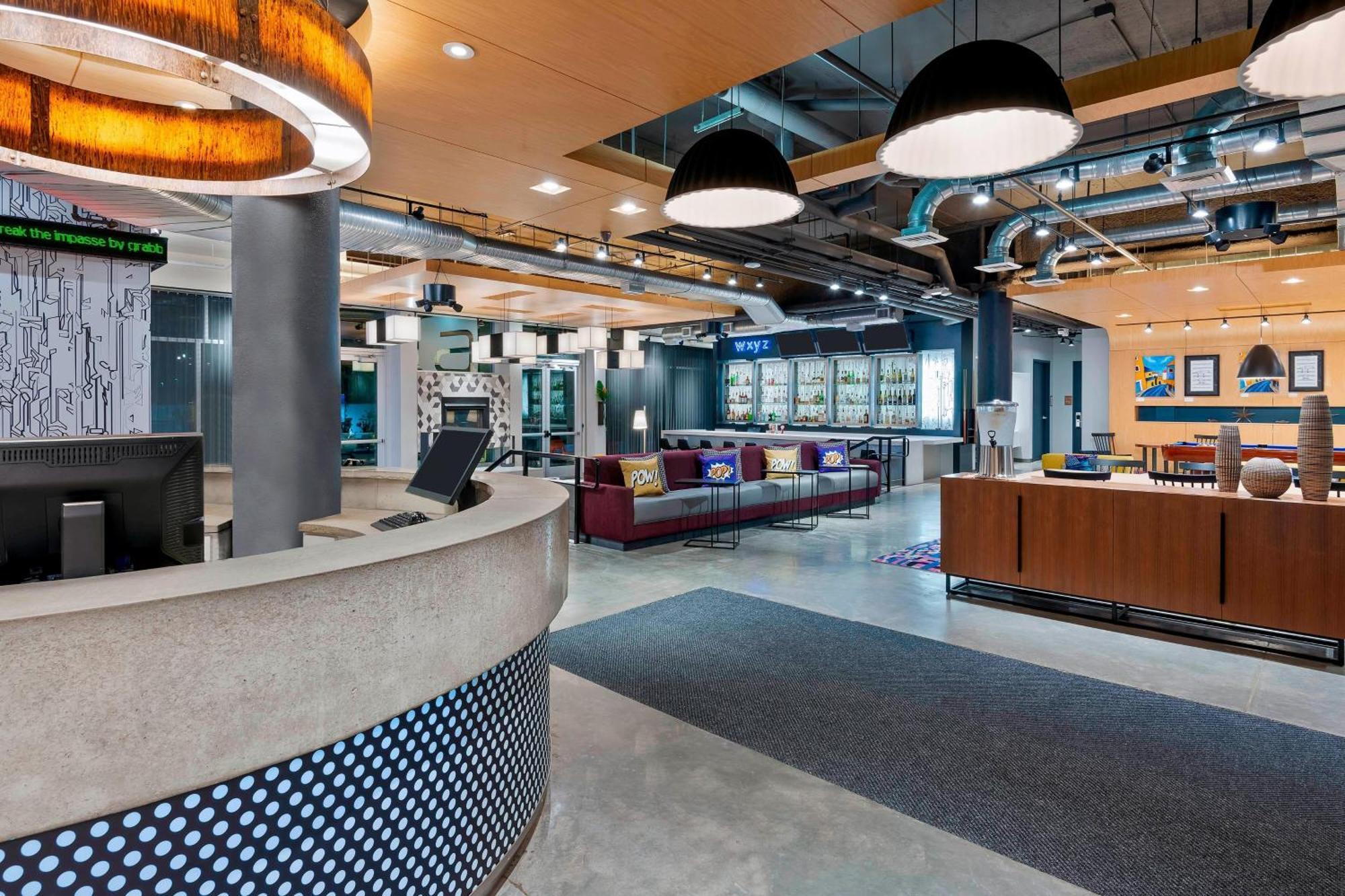 Aloft Airport Hotel