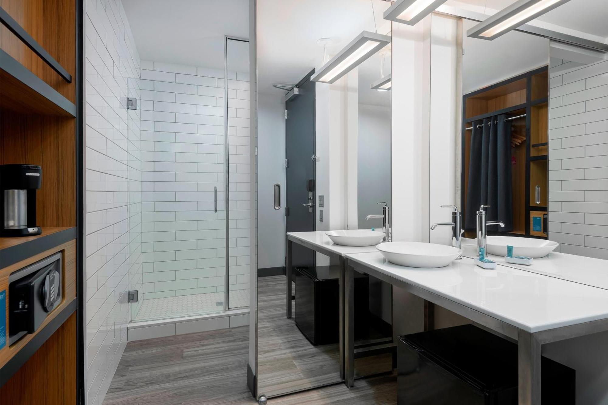 Aloft Airport Hotel Jacksonville