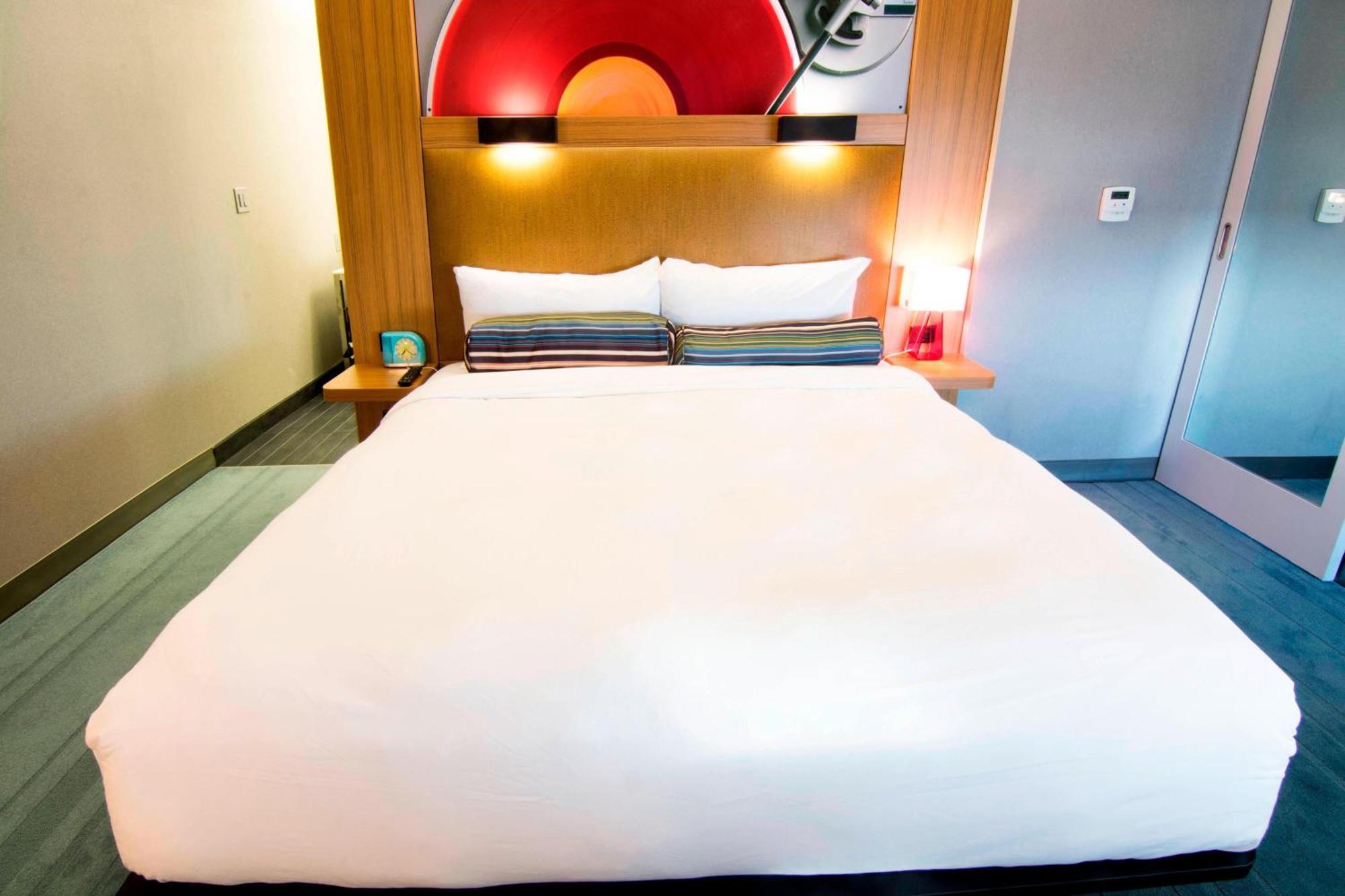 Aloft Miami Doral