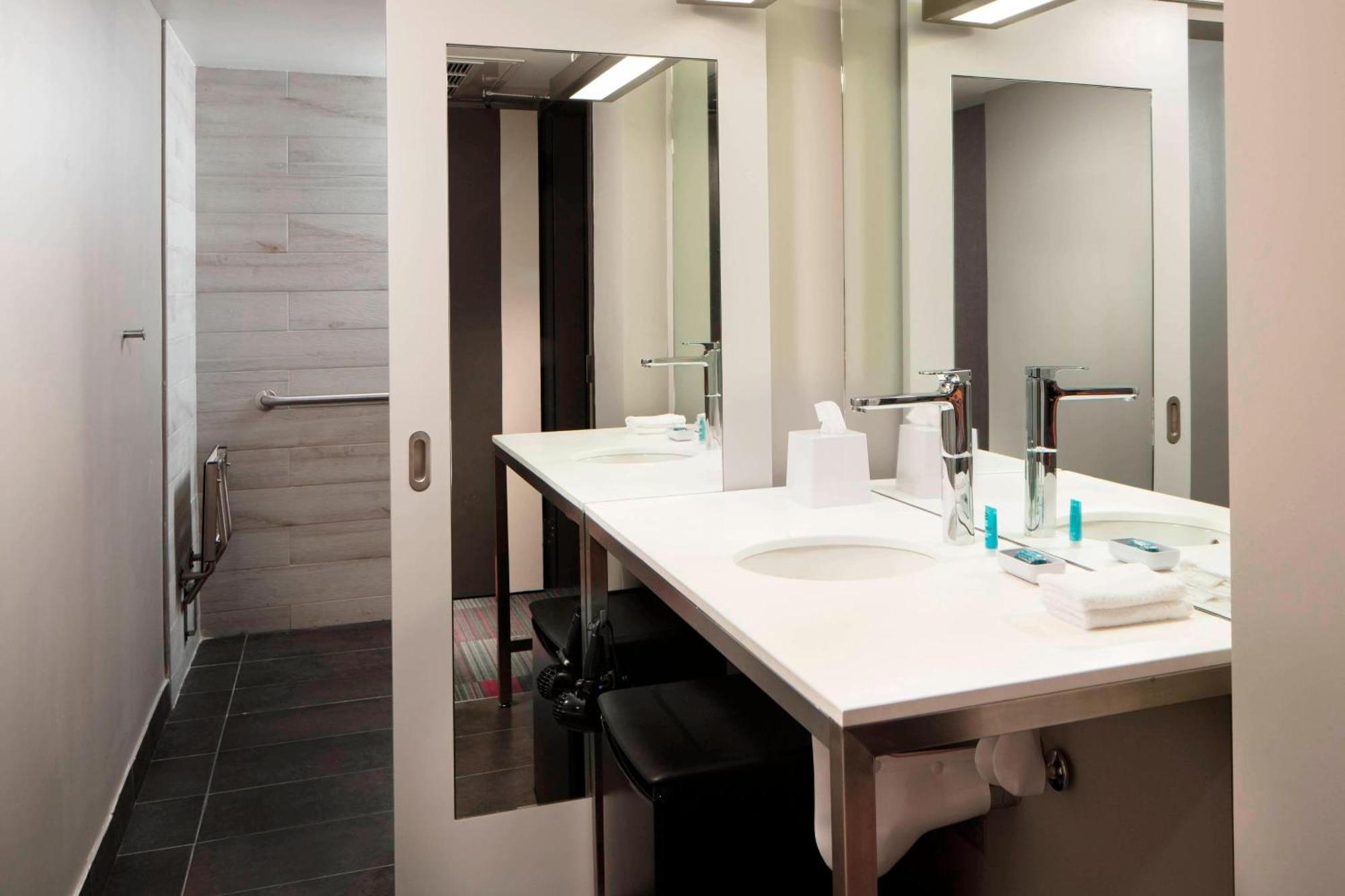 Aloft Hotel