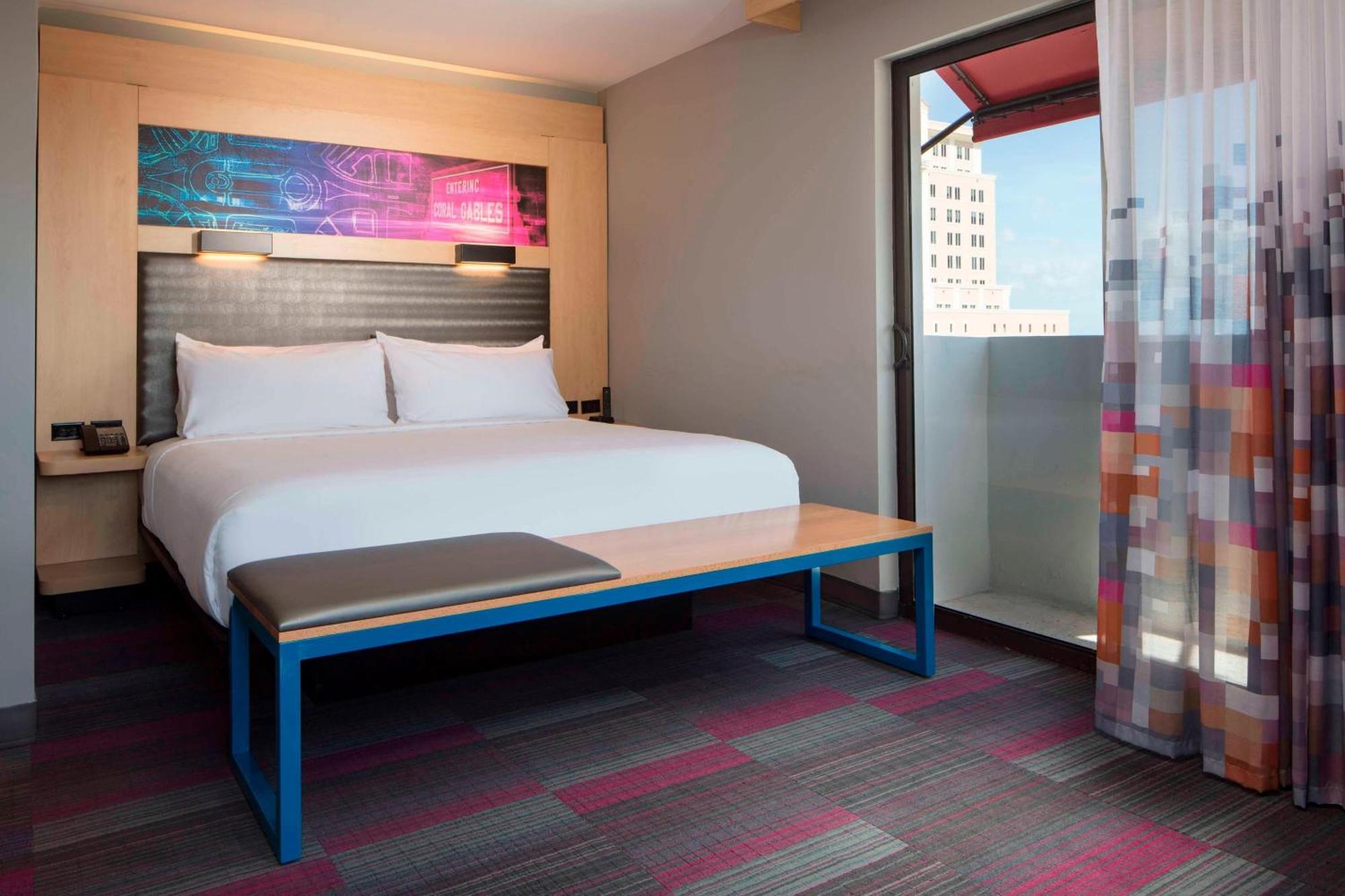 Aloft Hotel 3*