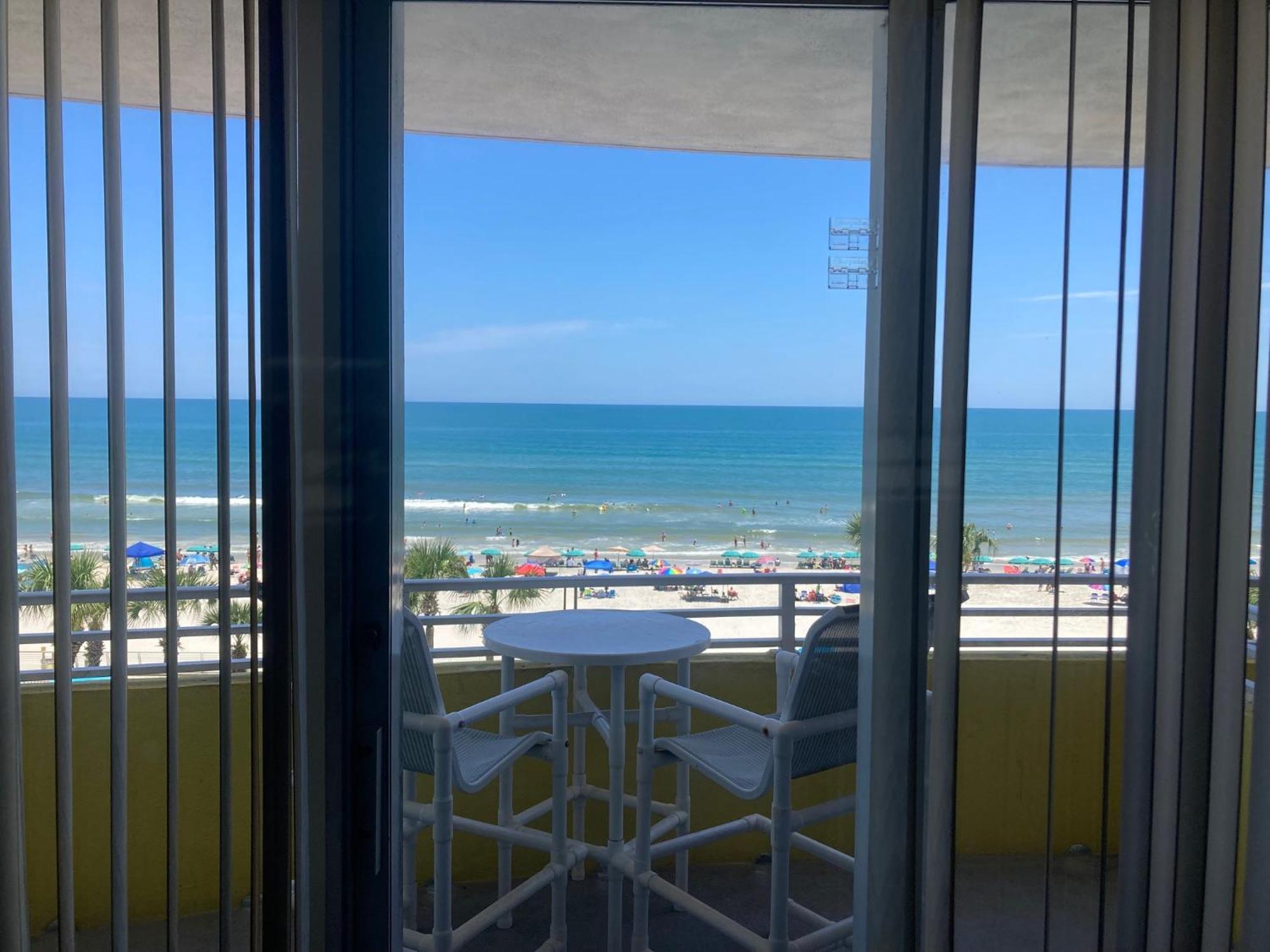 Ocean Walk - Breathtaking Ocean Front View Daytona Beach