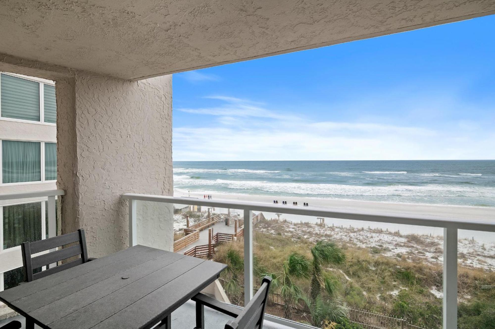 Beachside Two 4242 Holiday home *
