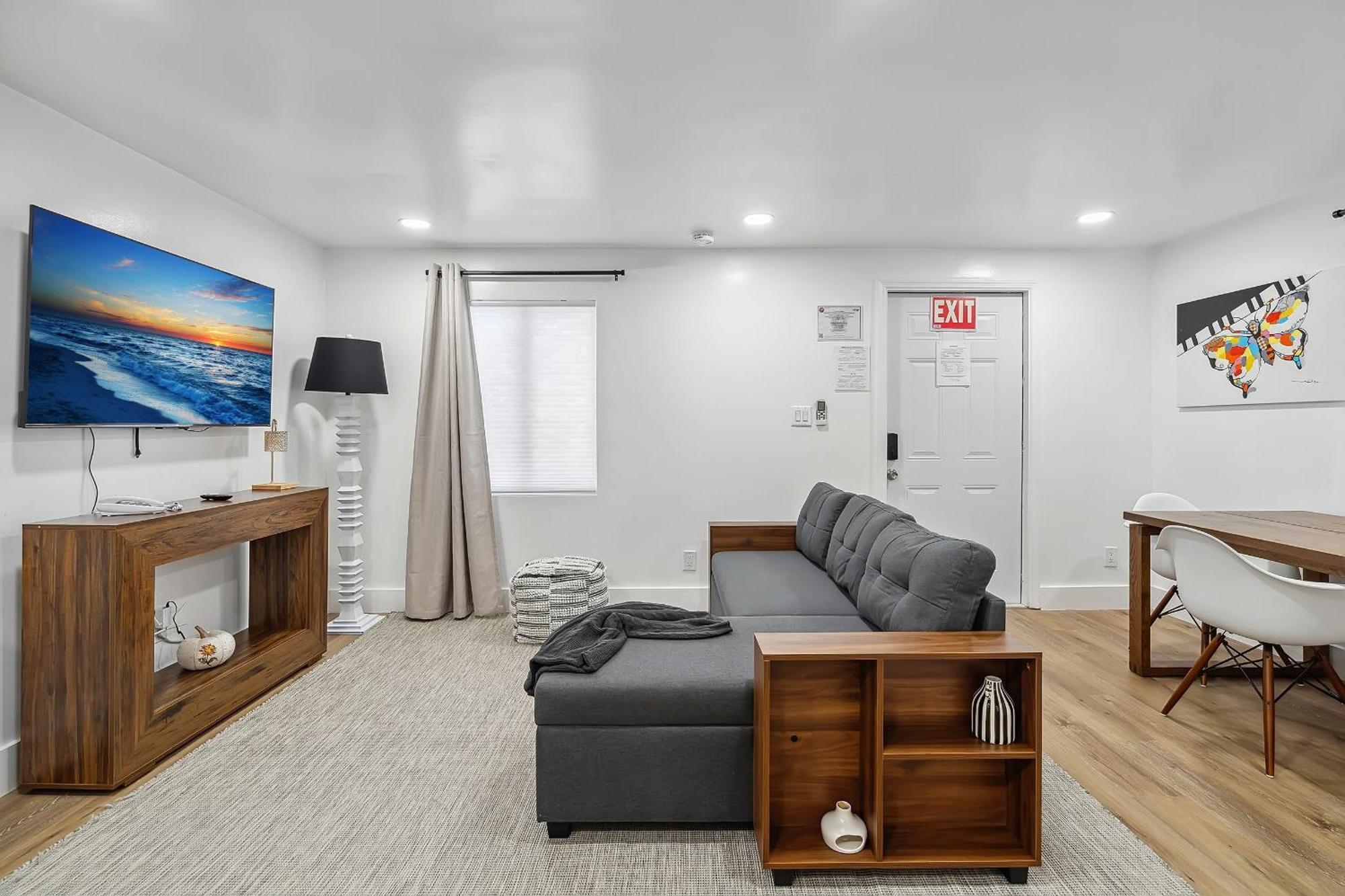 Casa Roselle 3 Bedrooms * Hollywood