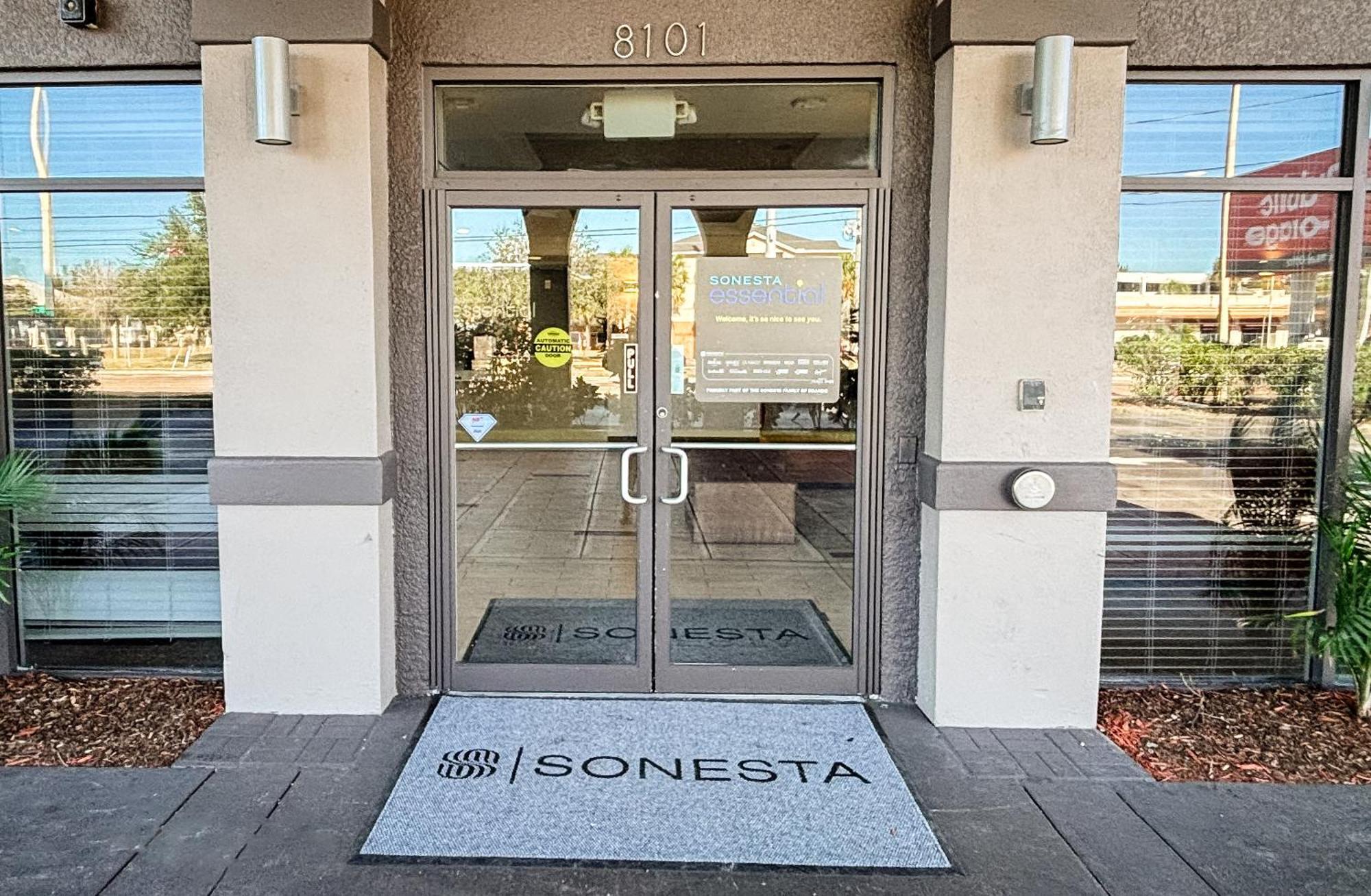 Sonesta Essential Hotel