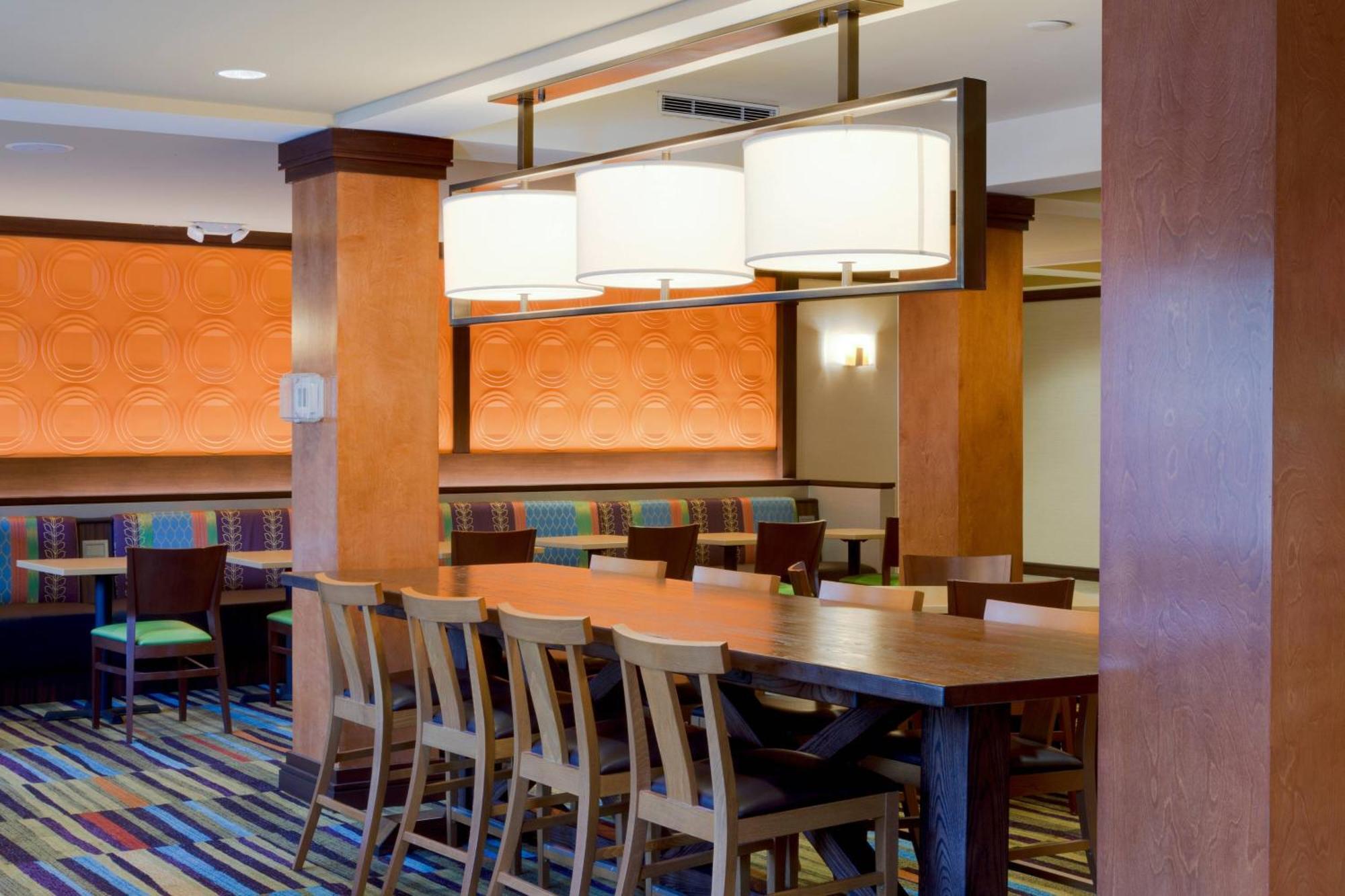 Fairfield And By Marriott Kennedy Space Center Hotel
