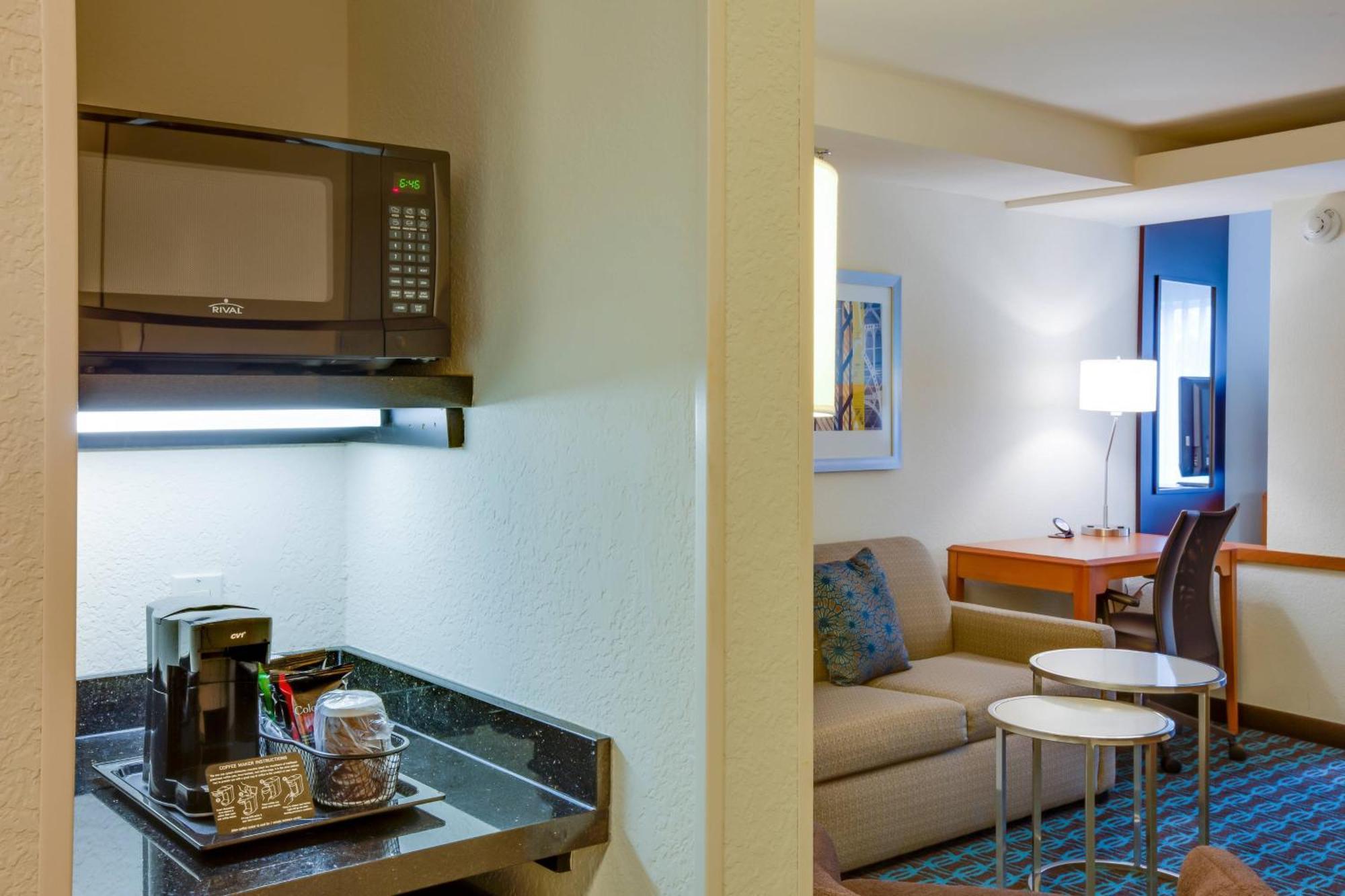 Fairfield And By Marriott Kennedy Space Center