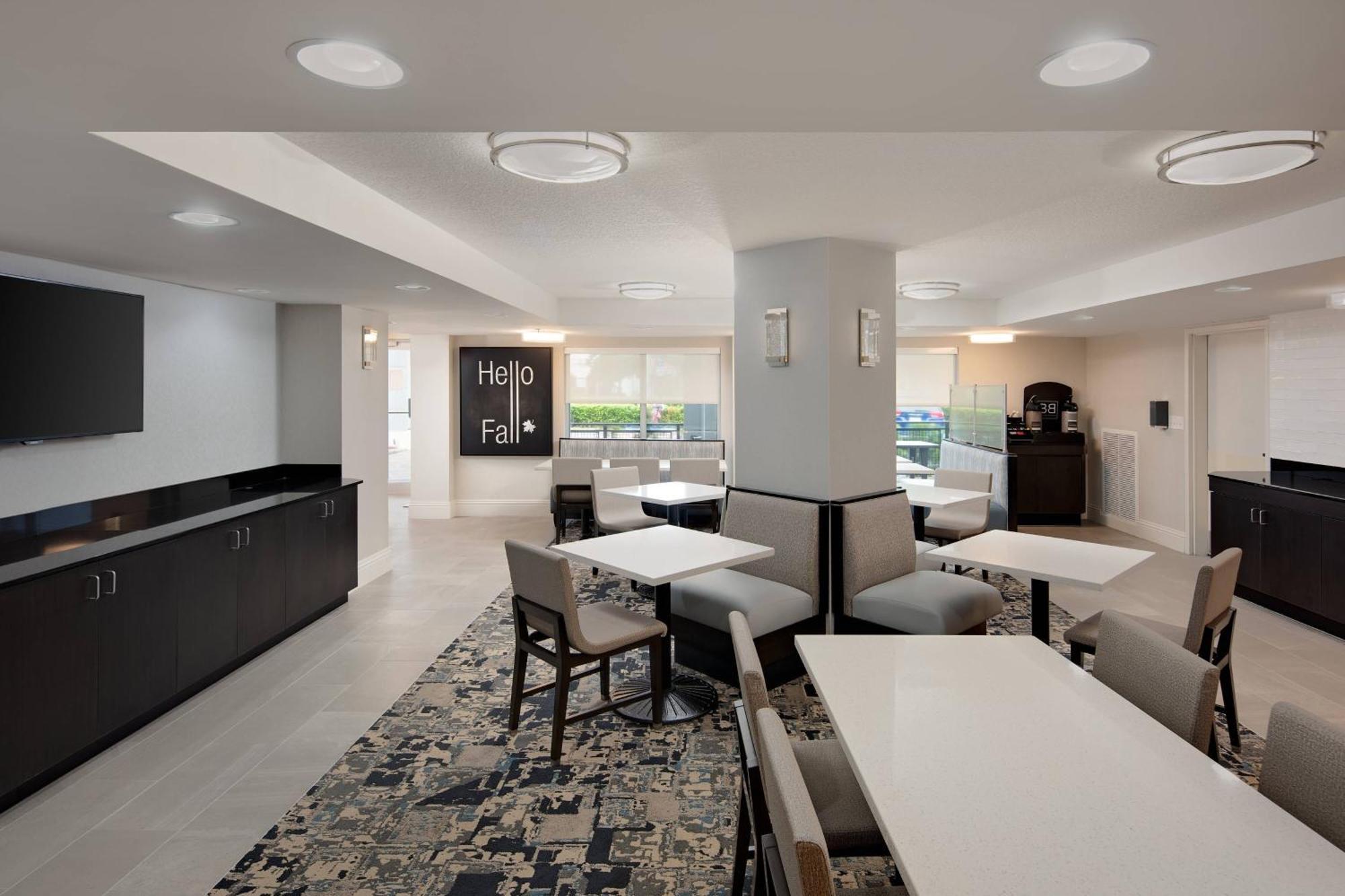 Fairfield And By Marriott Palm Hotel 3*