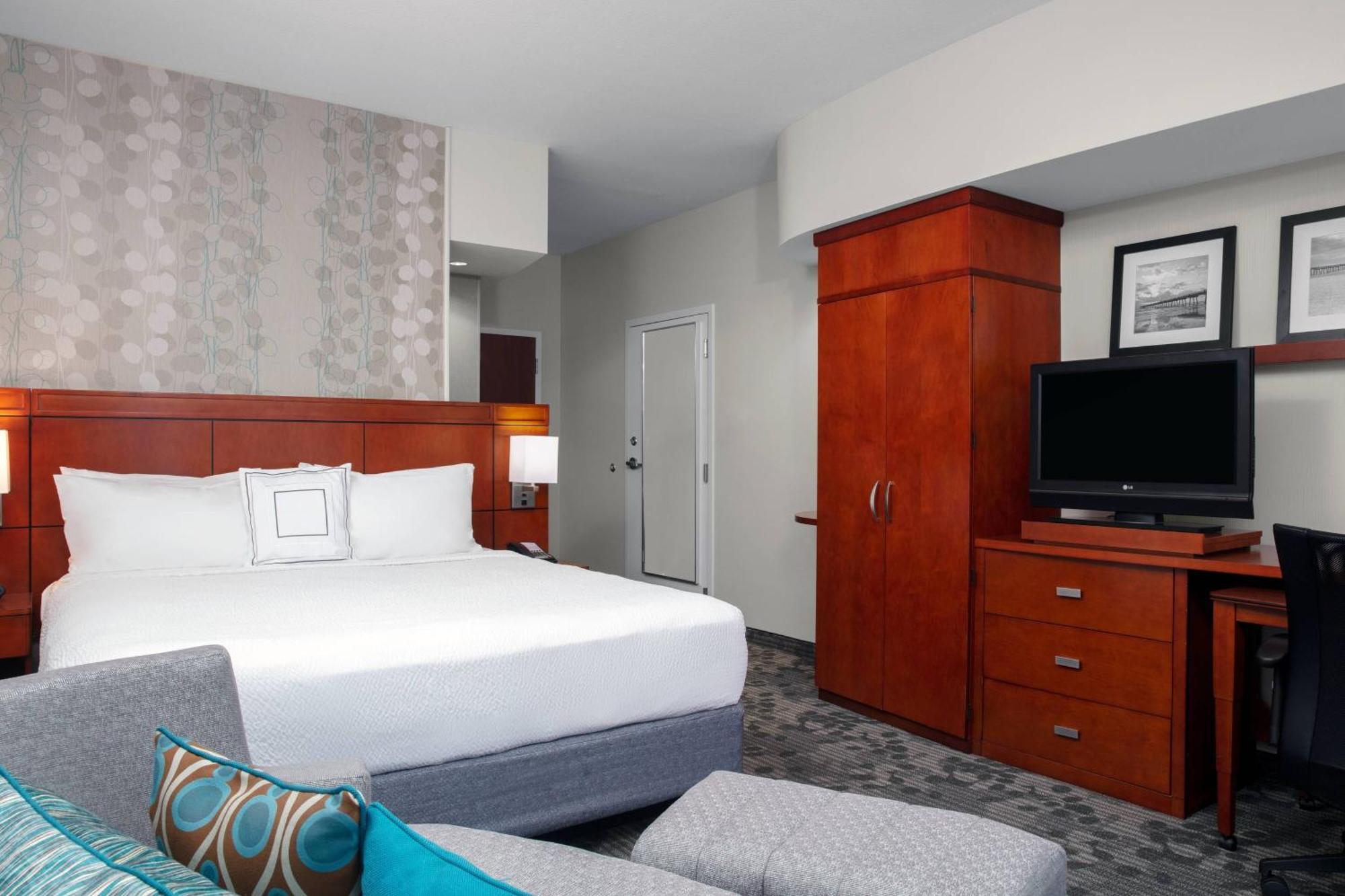 Courtyard By Marriott I-295/east Beltway Hotel 3*